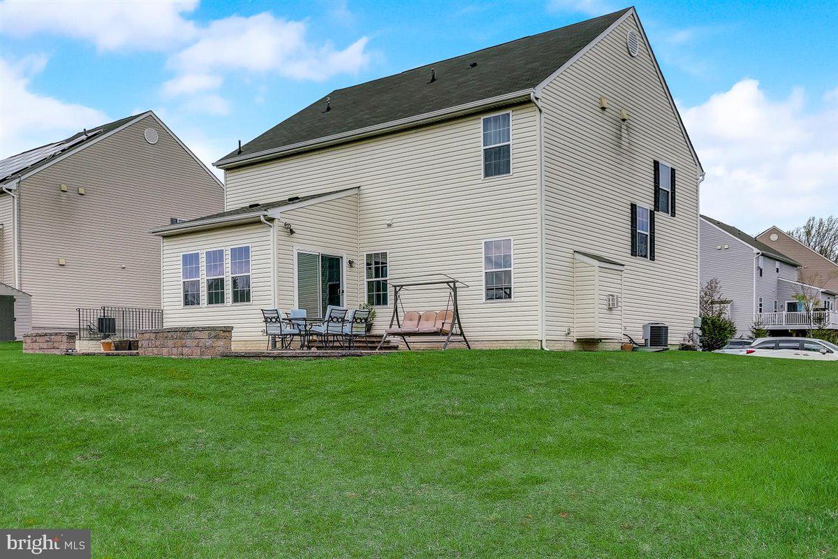 WOODSYDE RIDGE - Residential