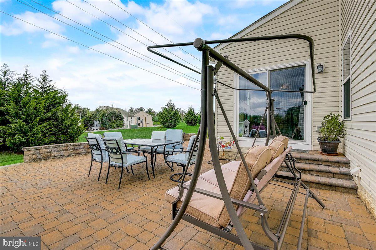 WOODSYDE RIDGE - Residential