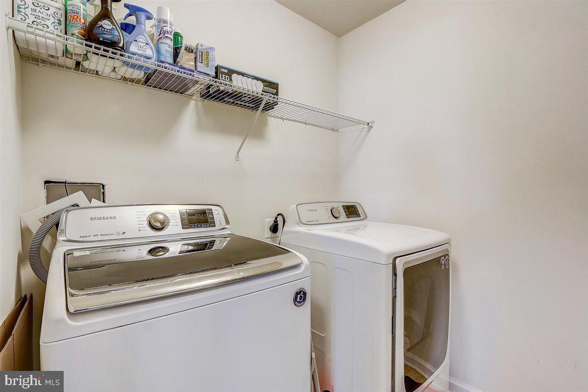 WOODSYDE RIDGE - Residential