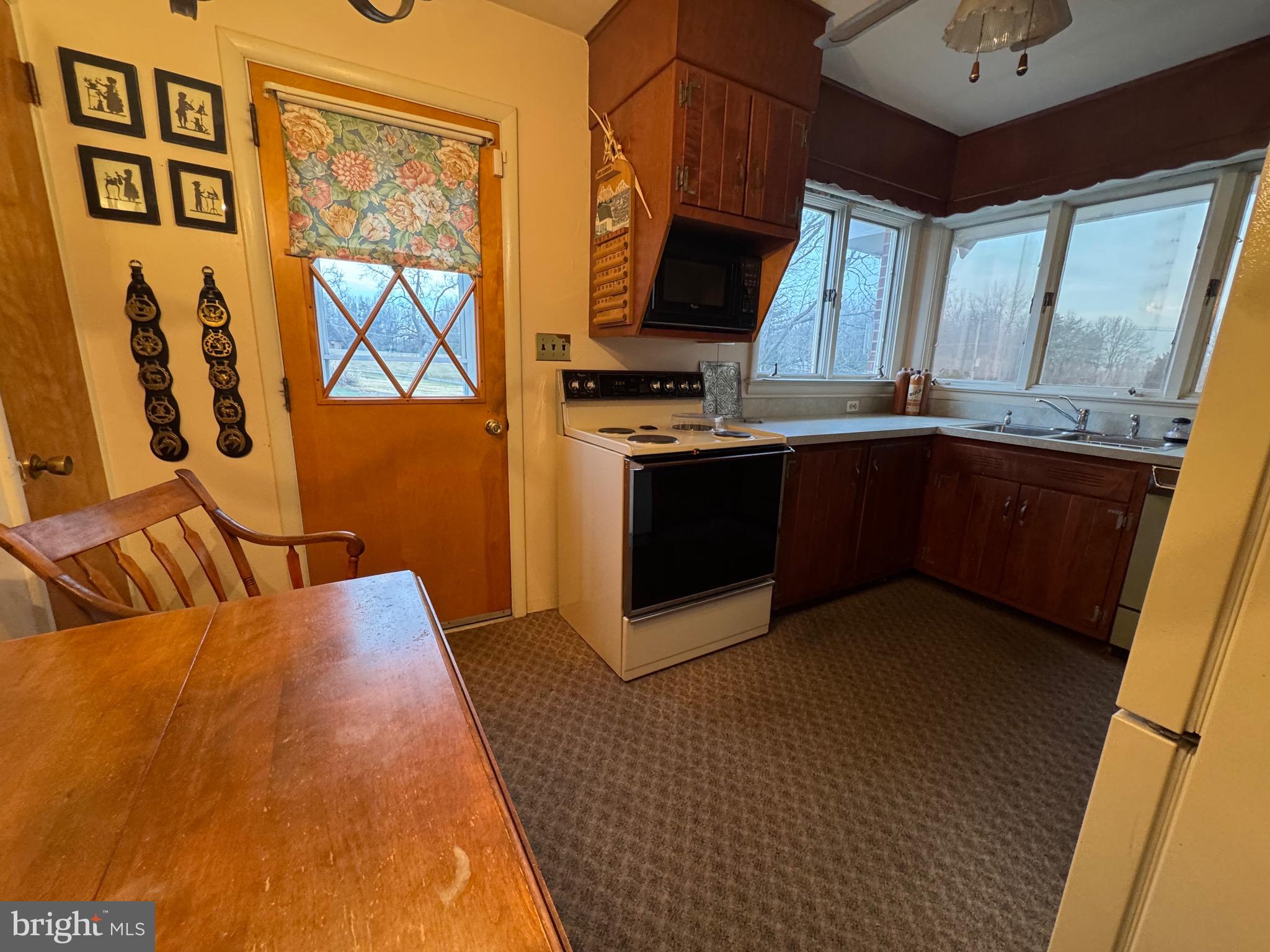 NORTH EAST - Residential