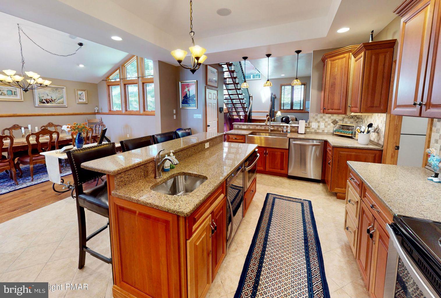 SPLIT ROCK - Residential