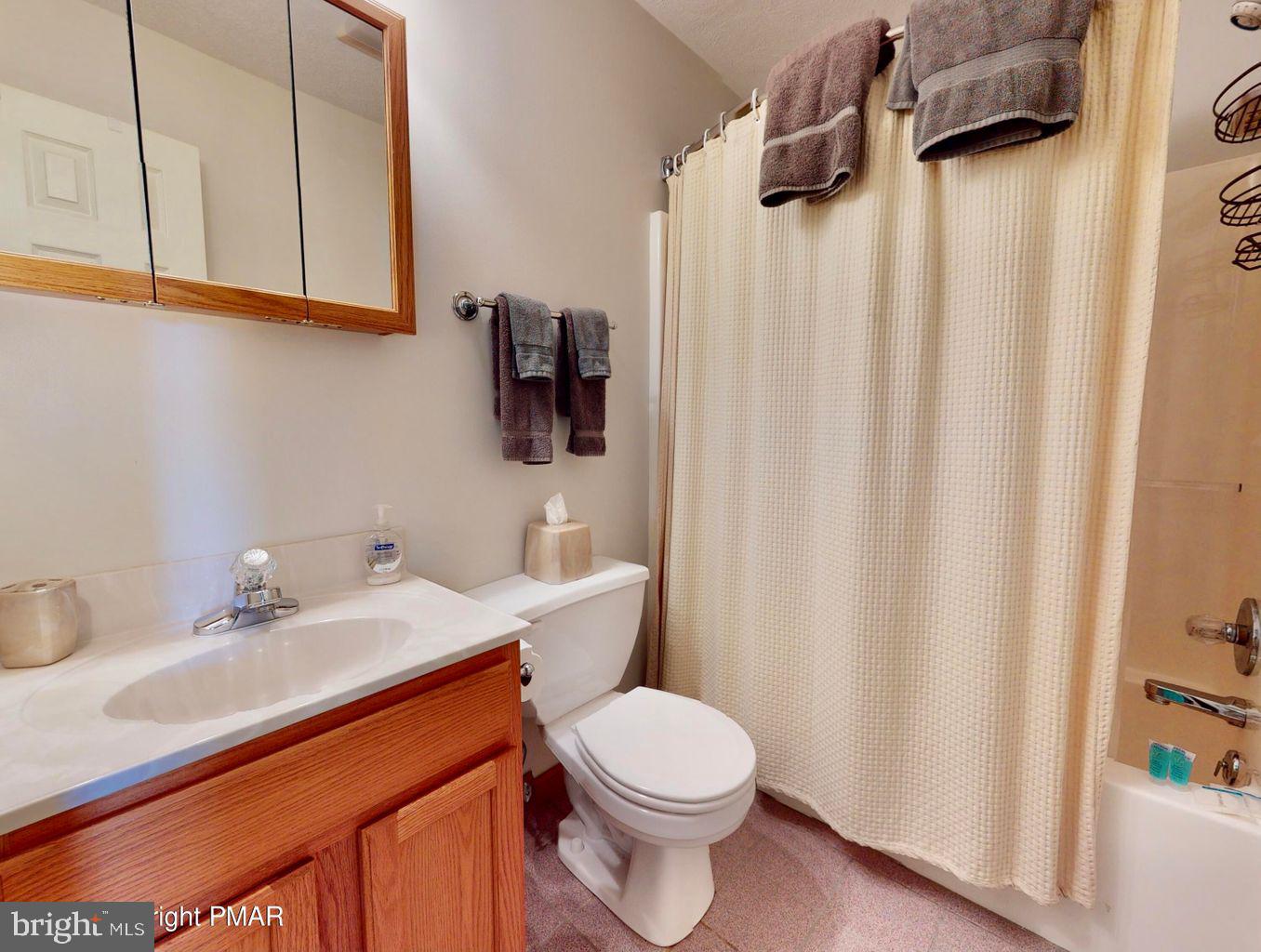 SPLIT ROCK - Residential