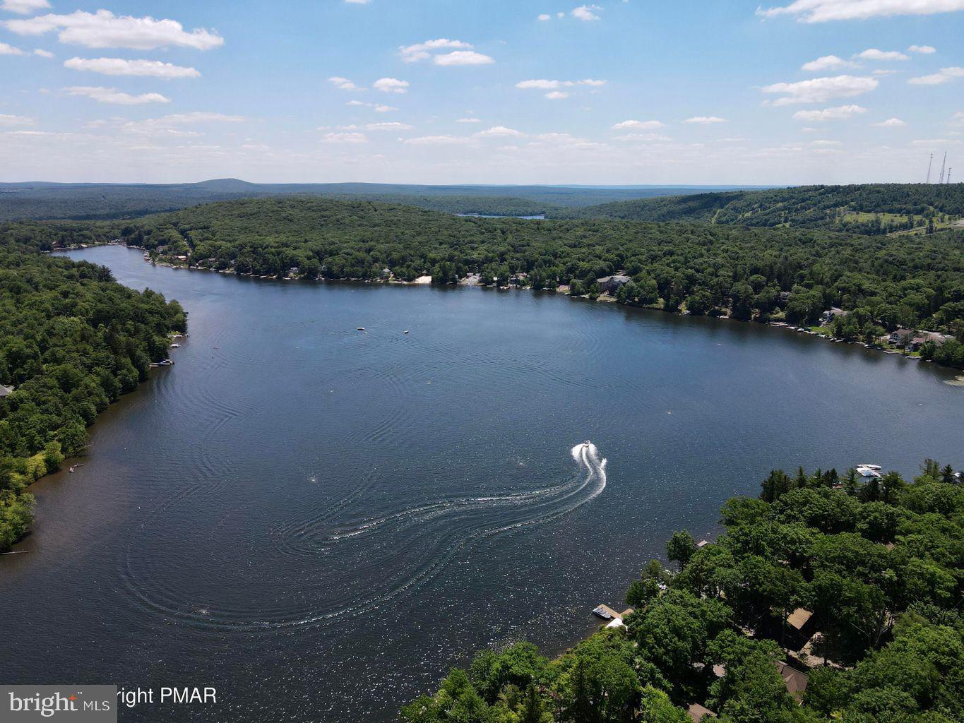 SPLIT ROCK - Residential
