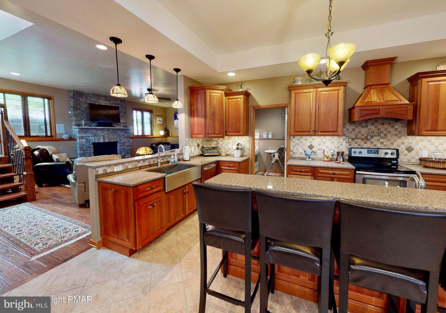 SPLIT ROCK - Residential