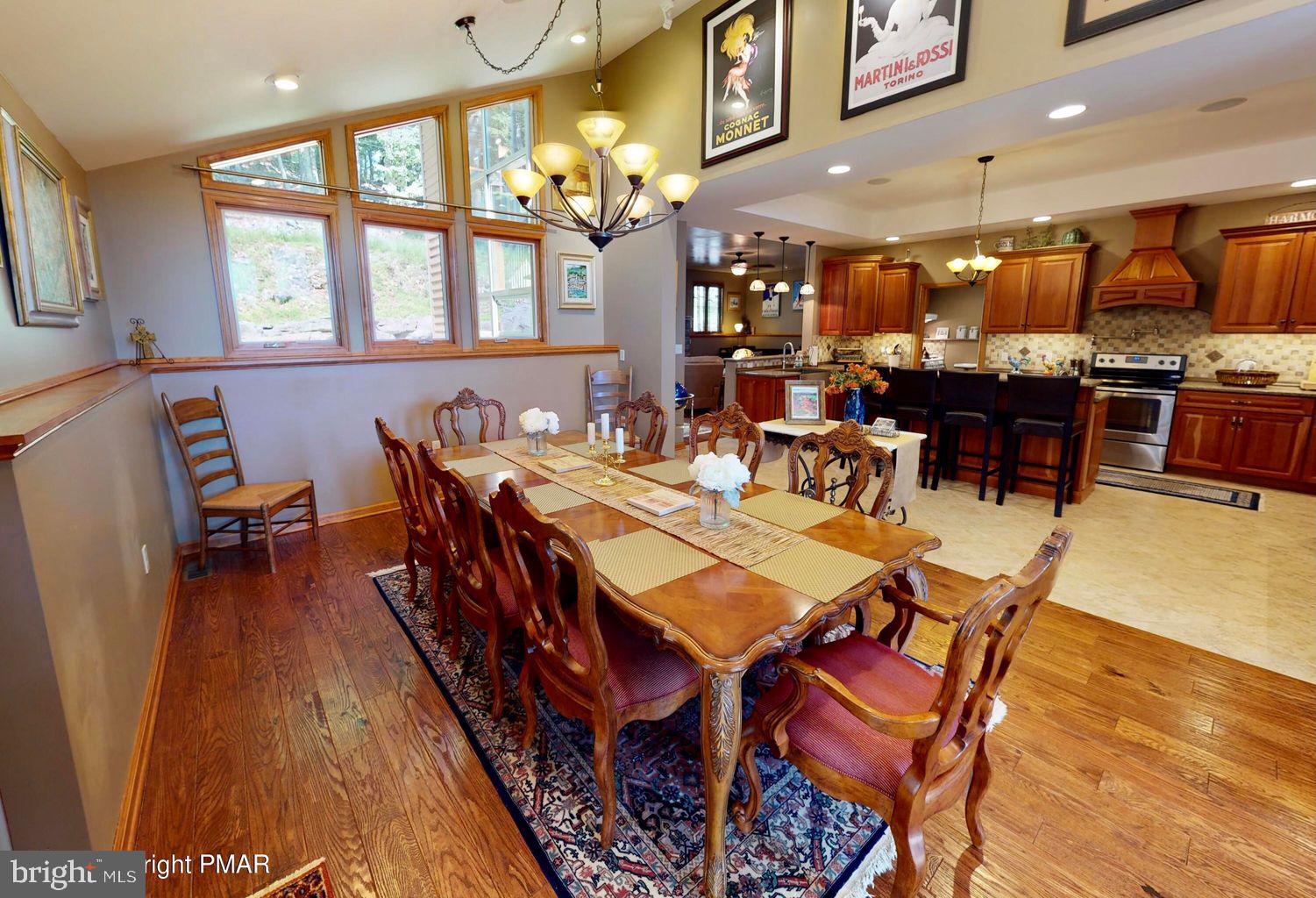 SPLIT ROCK - Residential