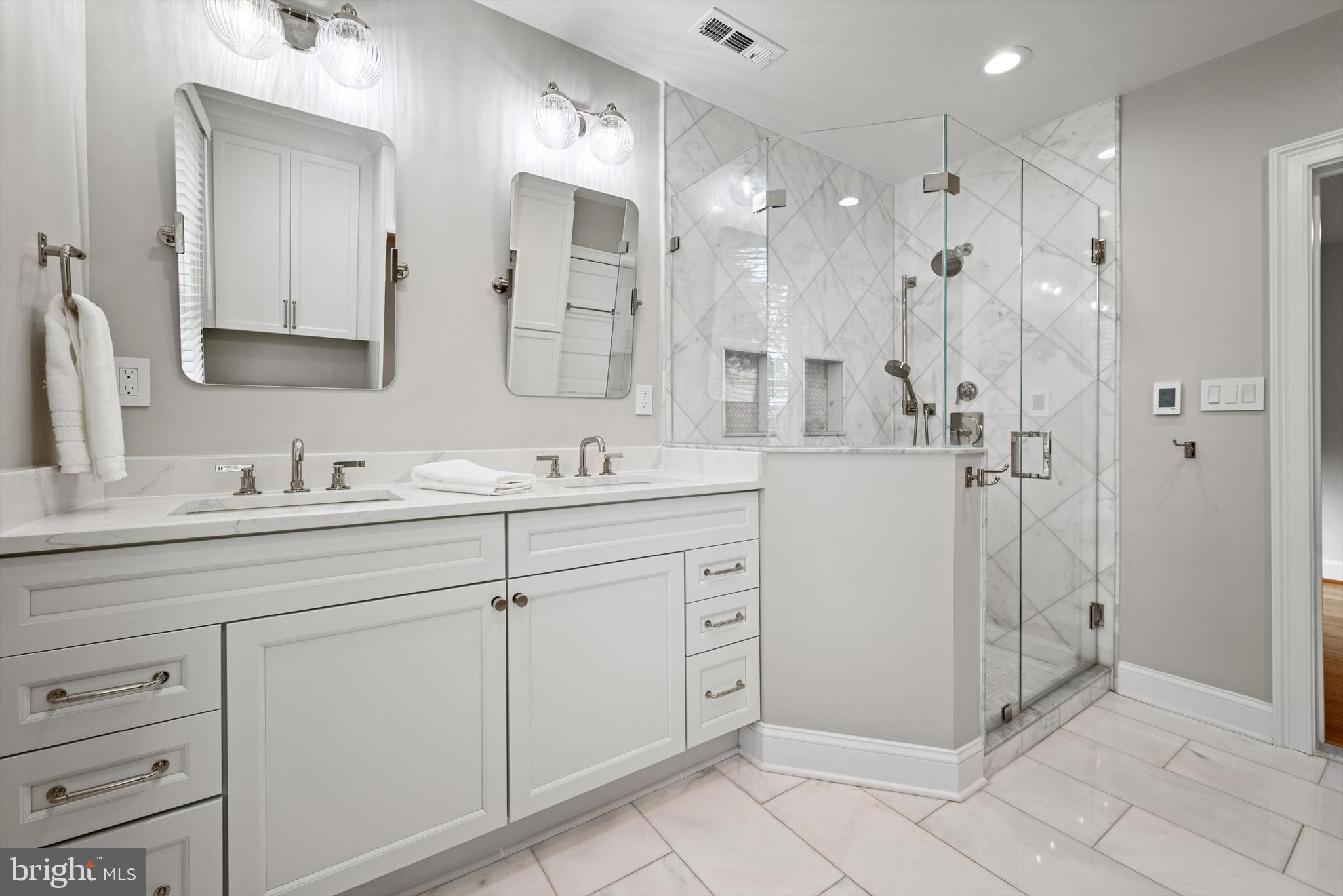 PURCELLVILLE - Residential