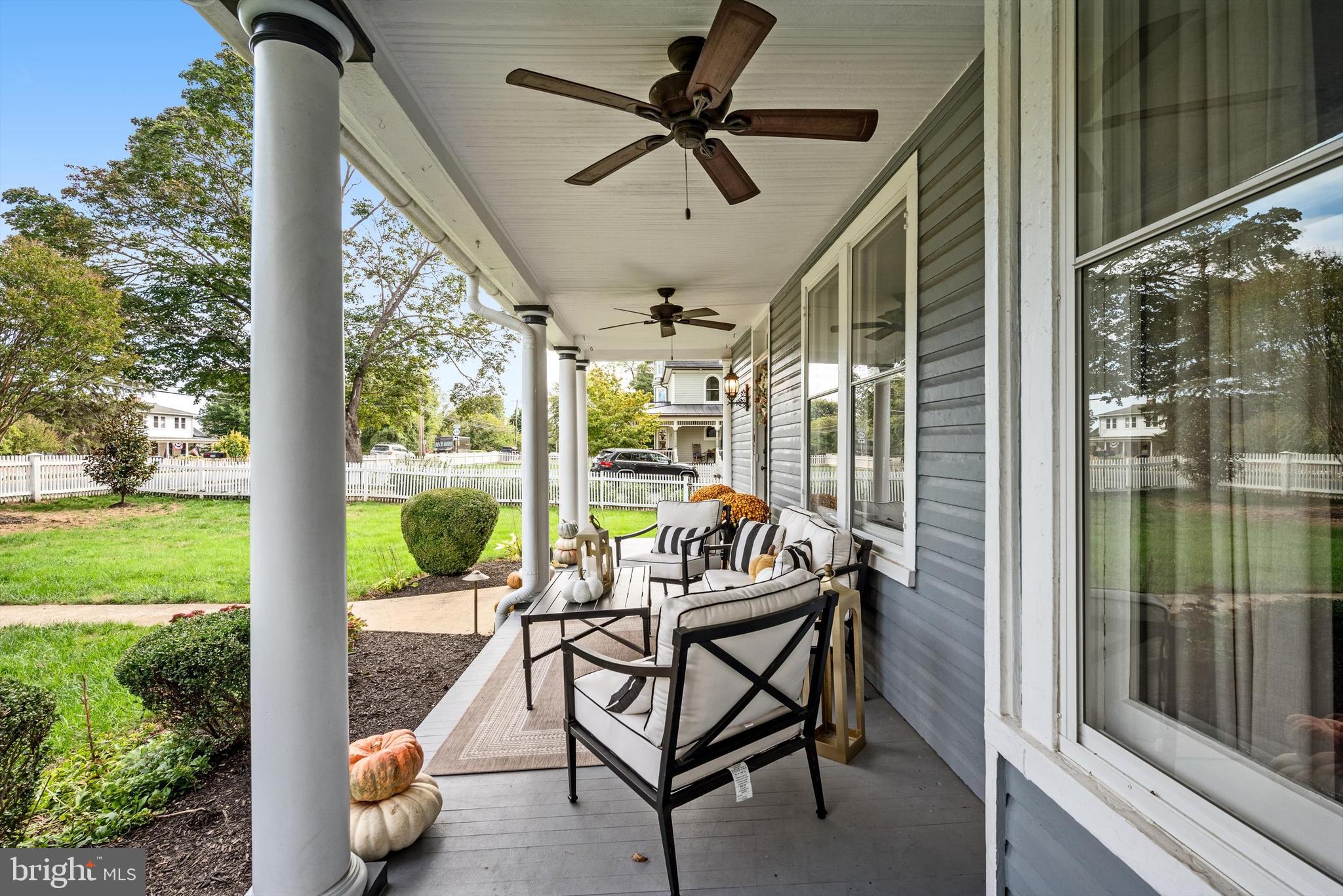 PURCELLVILLE - Residential