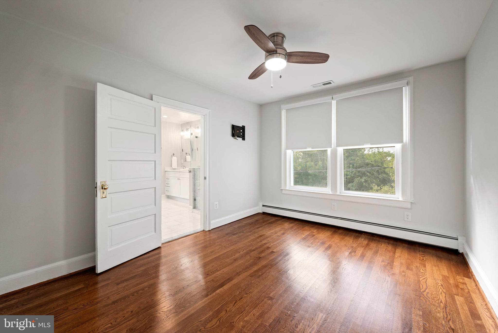 PURCELLVILLE - Residential