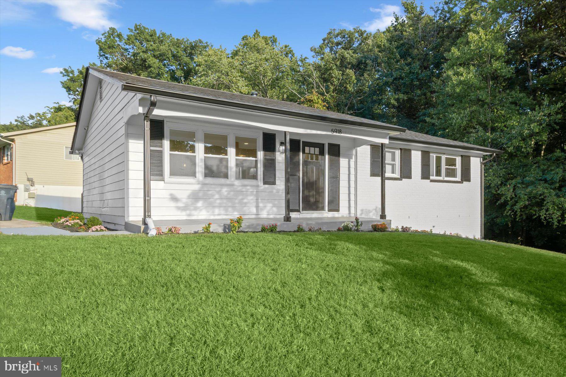 5918 SOUTHGATE DRIVE