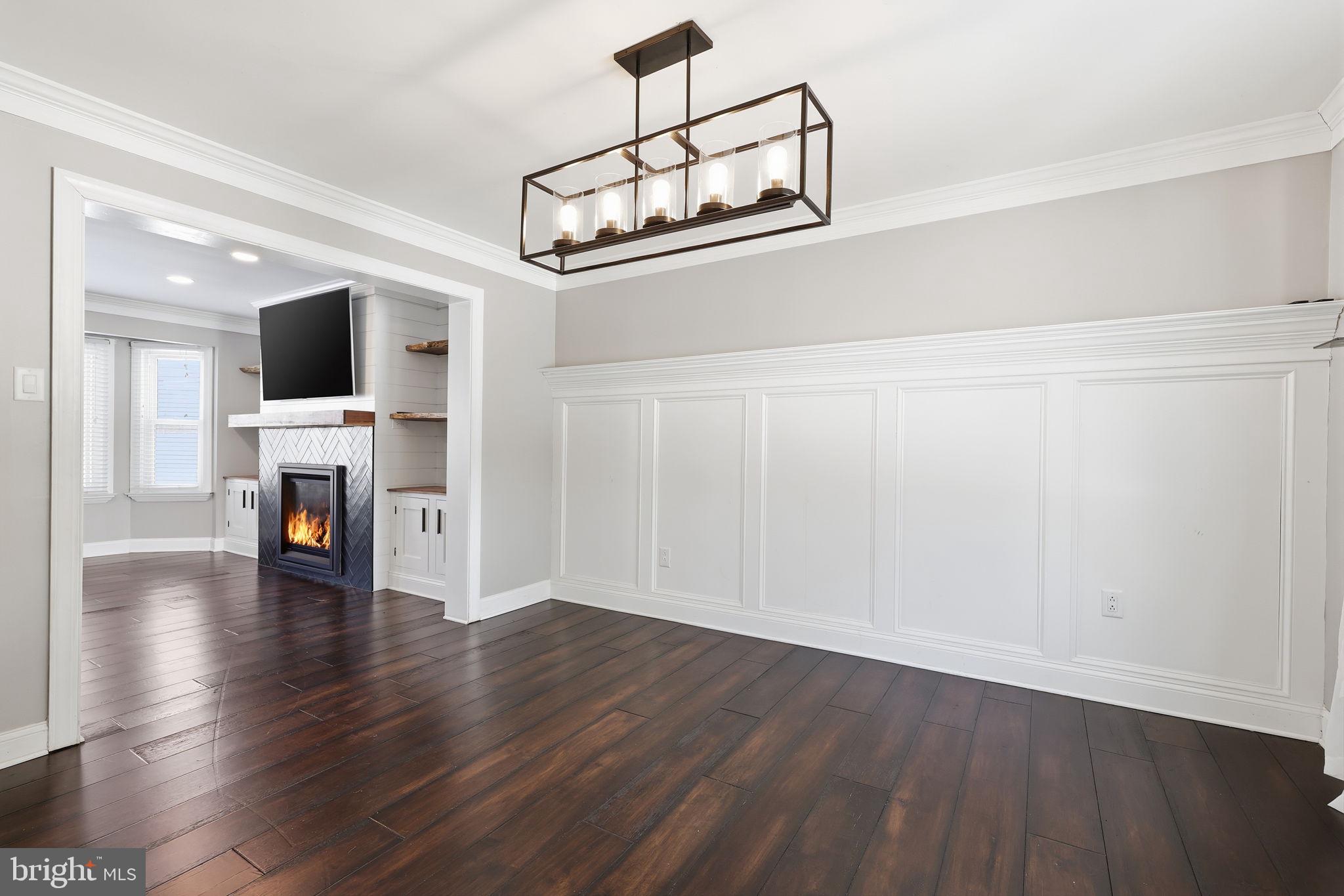 SWAN POINTE - Residential