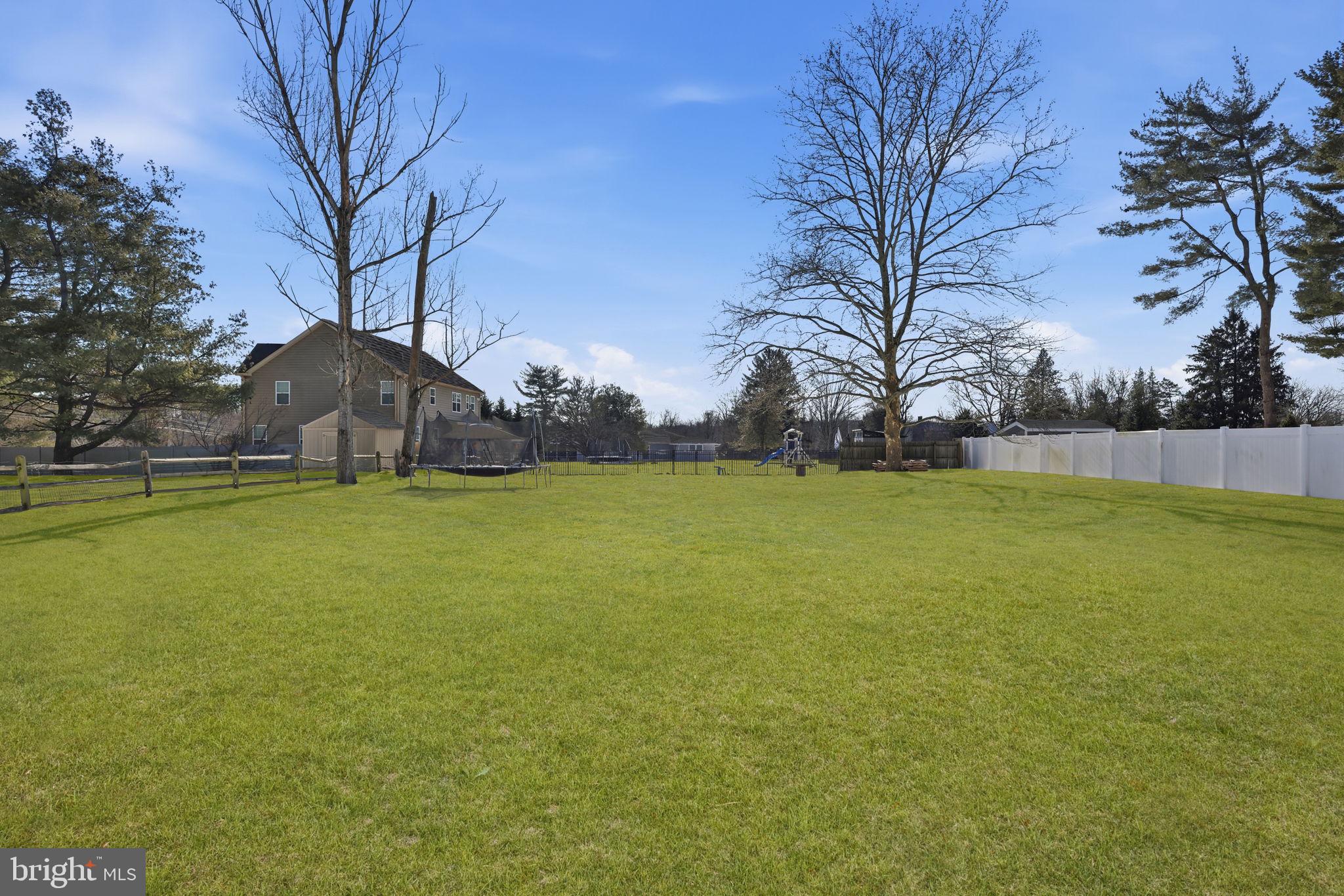 SWAN POINTE - Residential