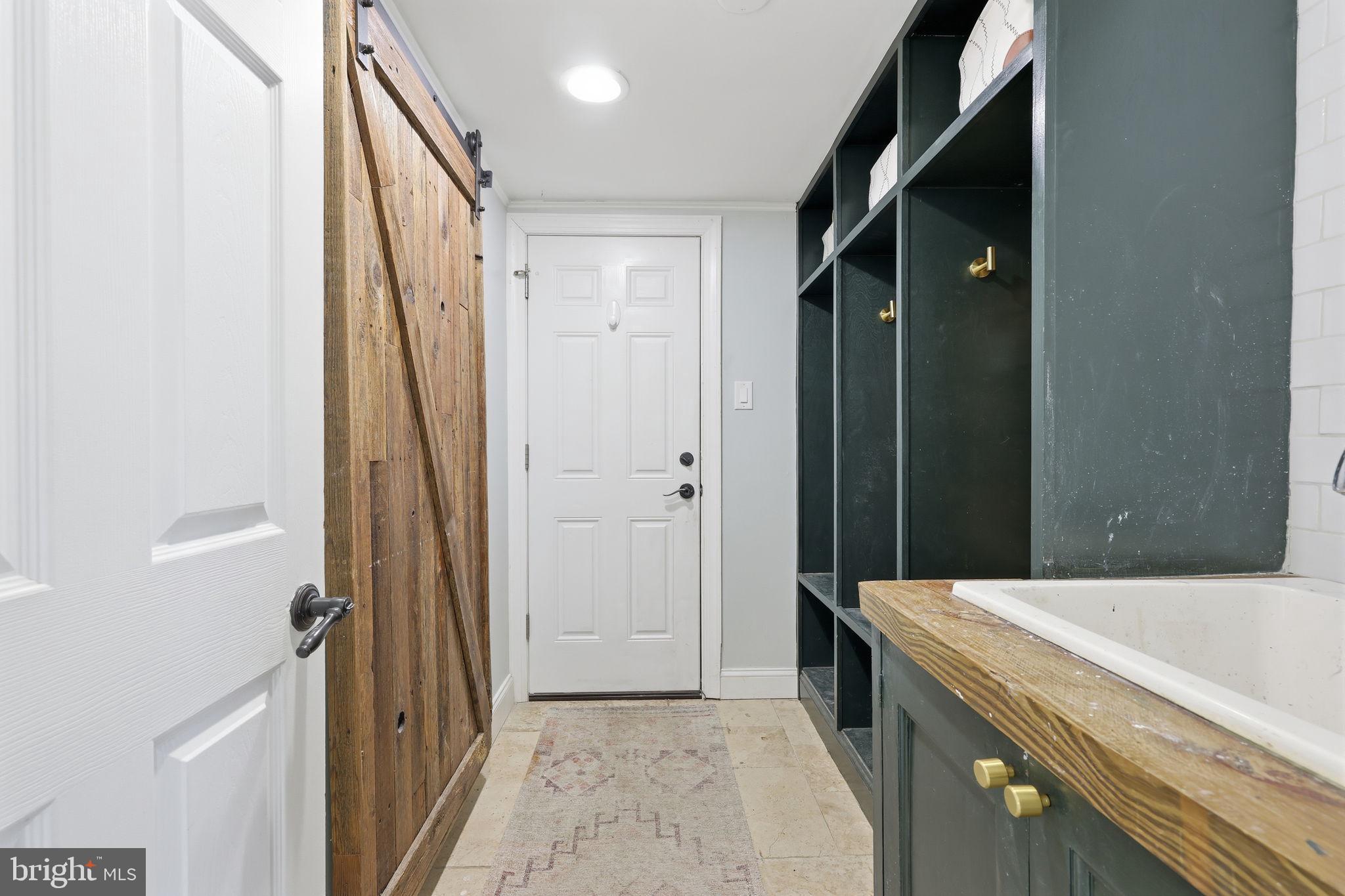 SWAN POINTE - Residential