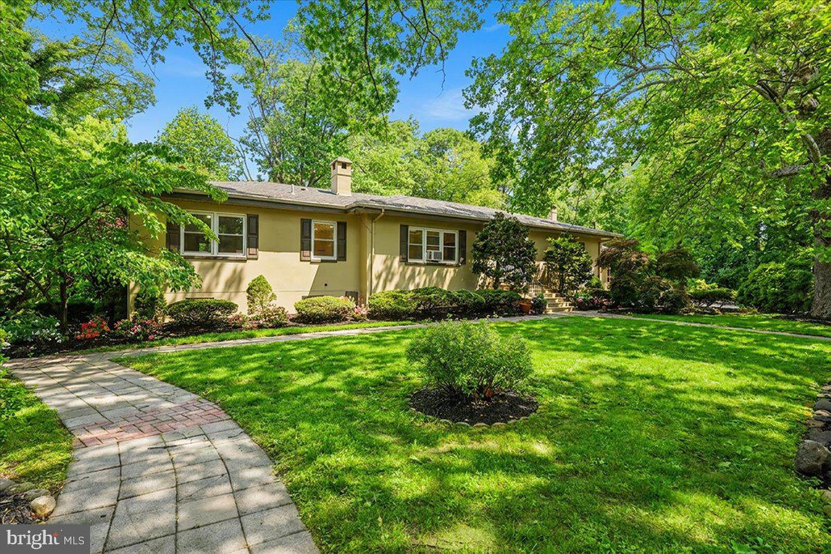 4 ORCHARD AVENUE