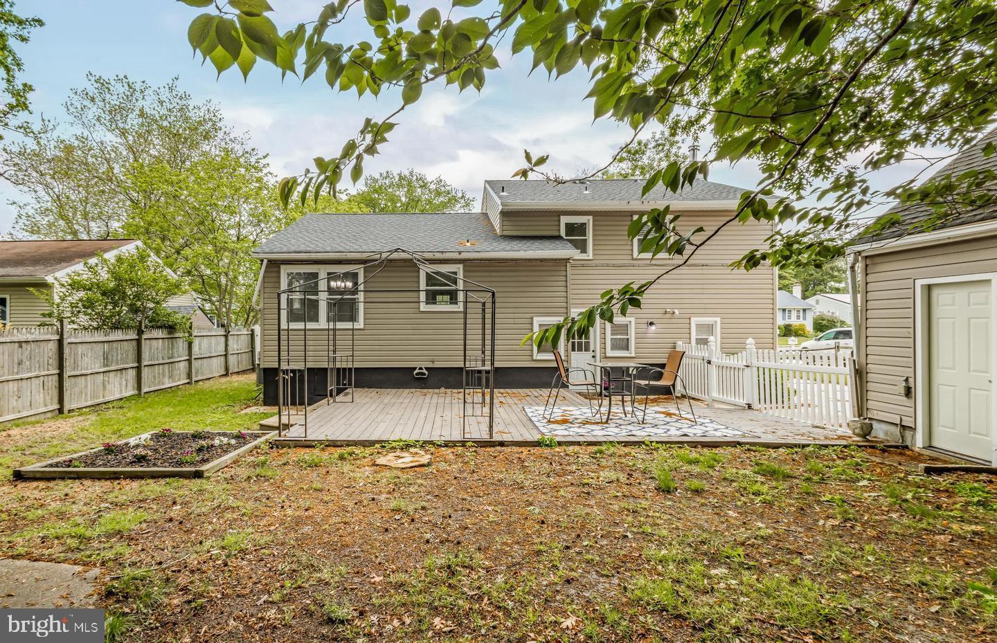 214 ROSEANN