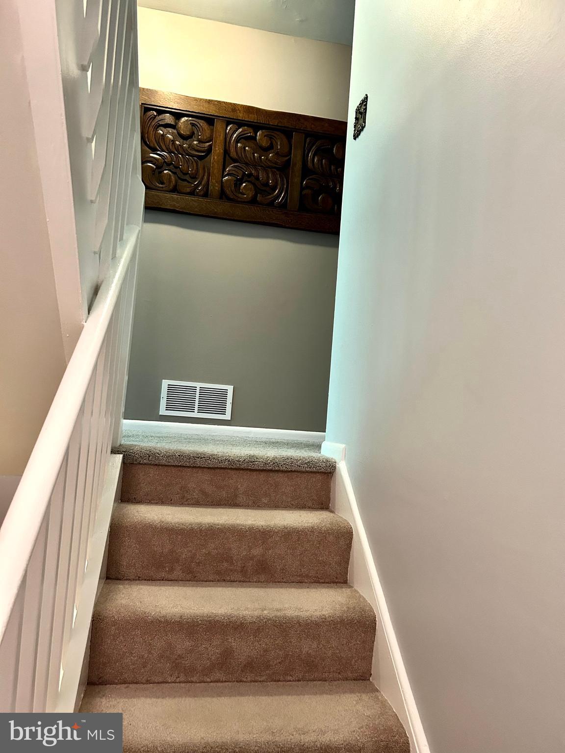 LONG MEADOWS - Residential