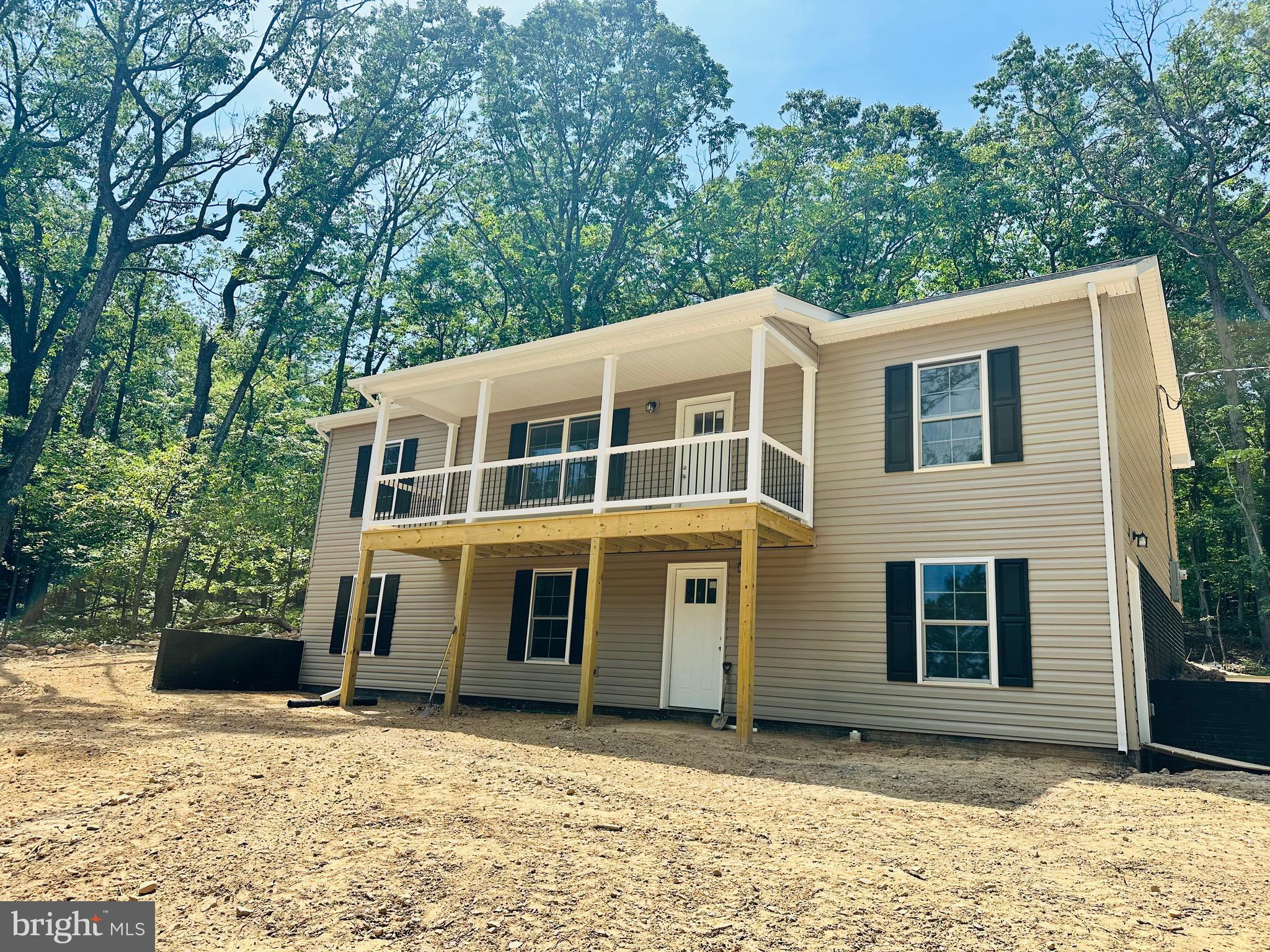 805 PHEASANT DRIVE