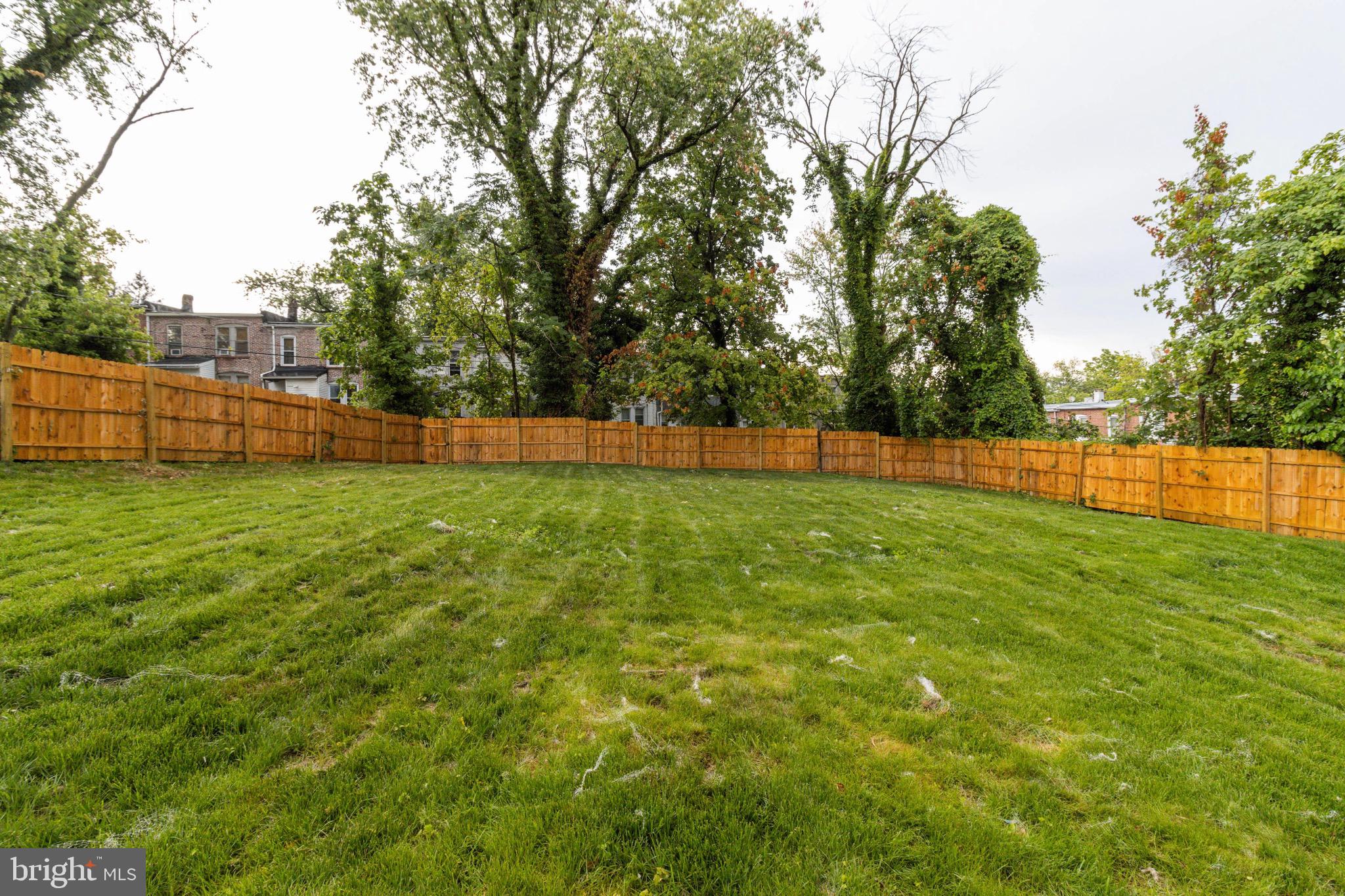 PEN LUCY - Residential