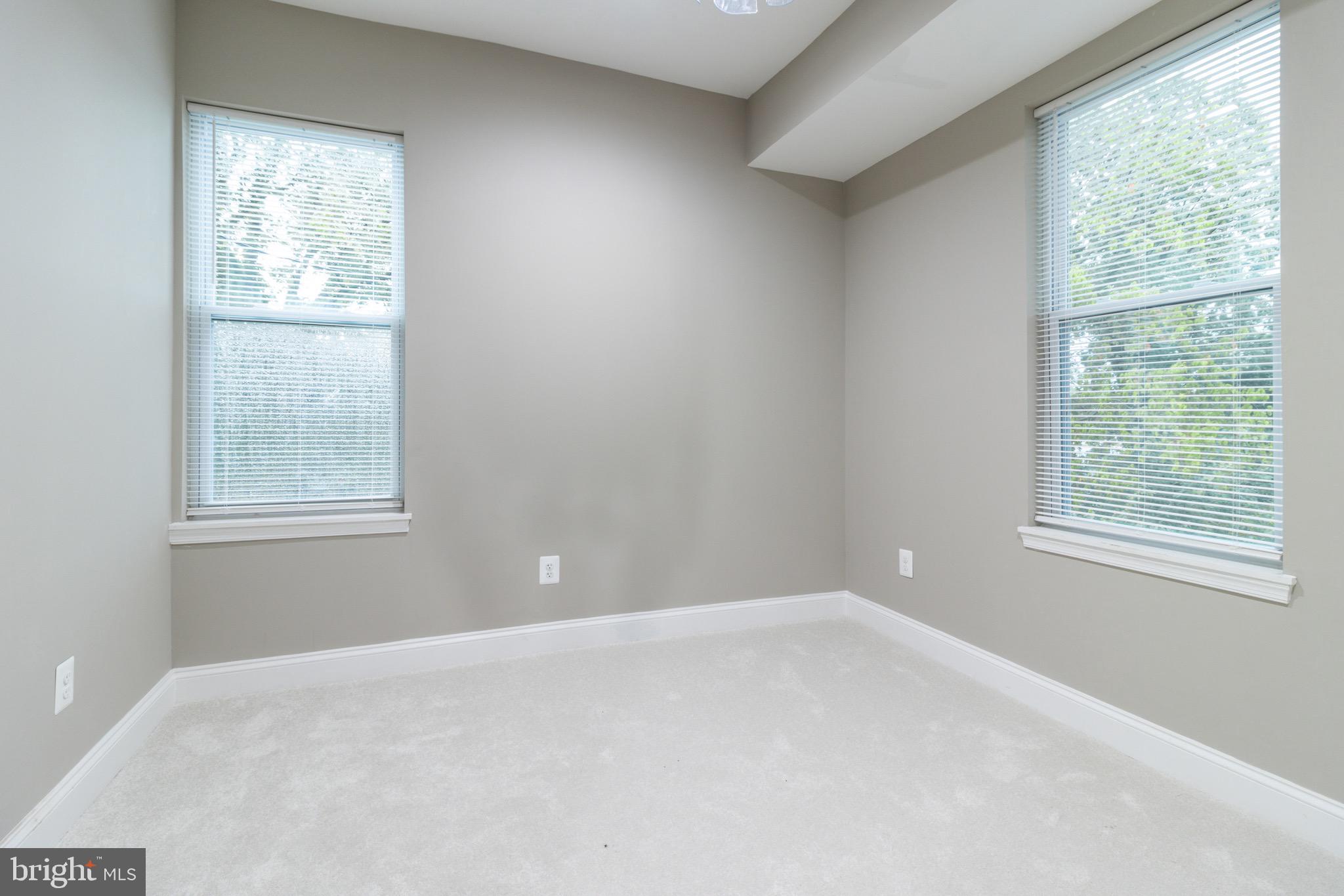 PEN LUCY - Residential