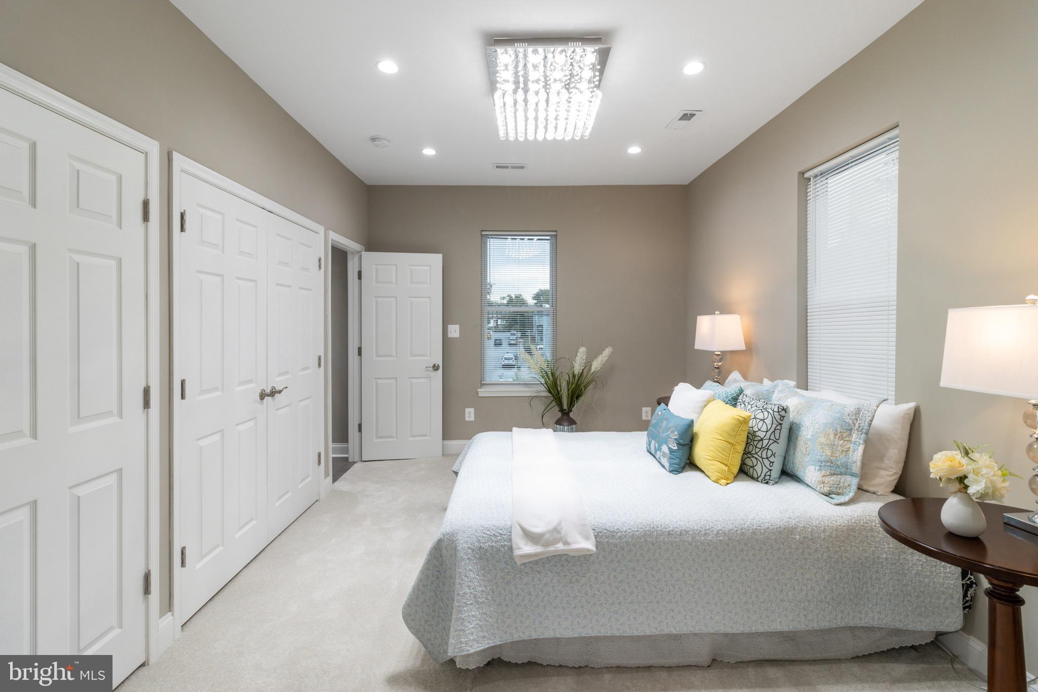 PEN LUCY - Residential