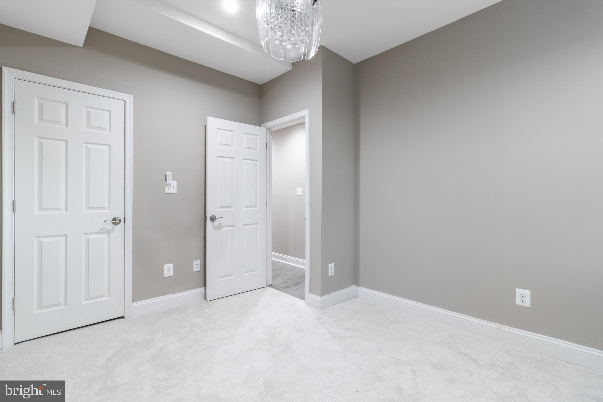 PEN LUCY - Residential