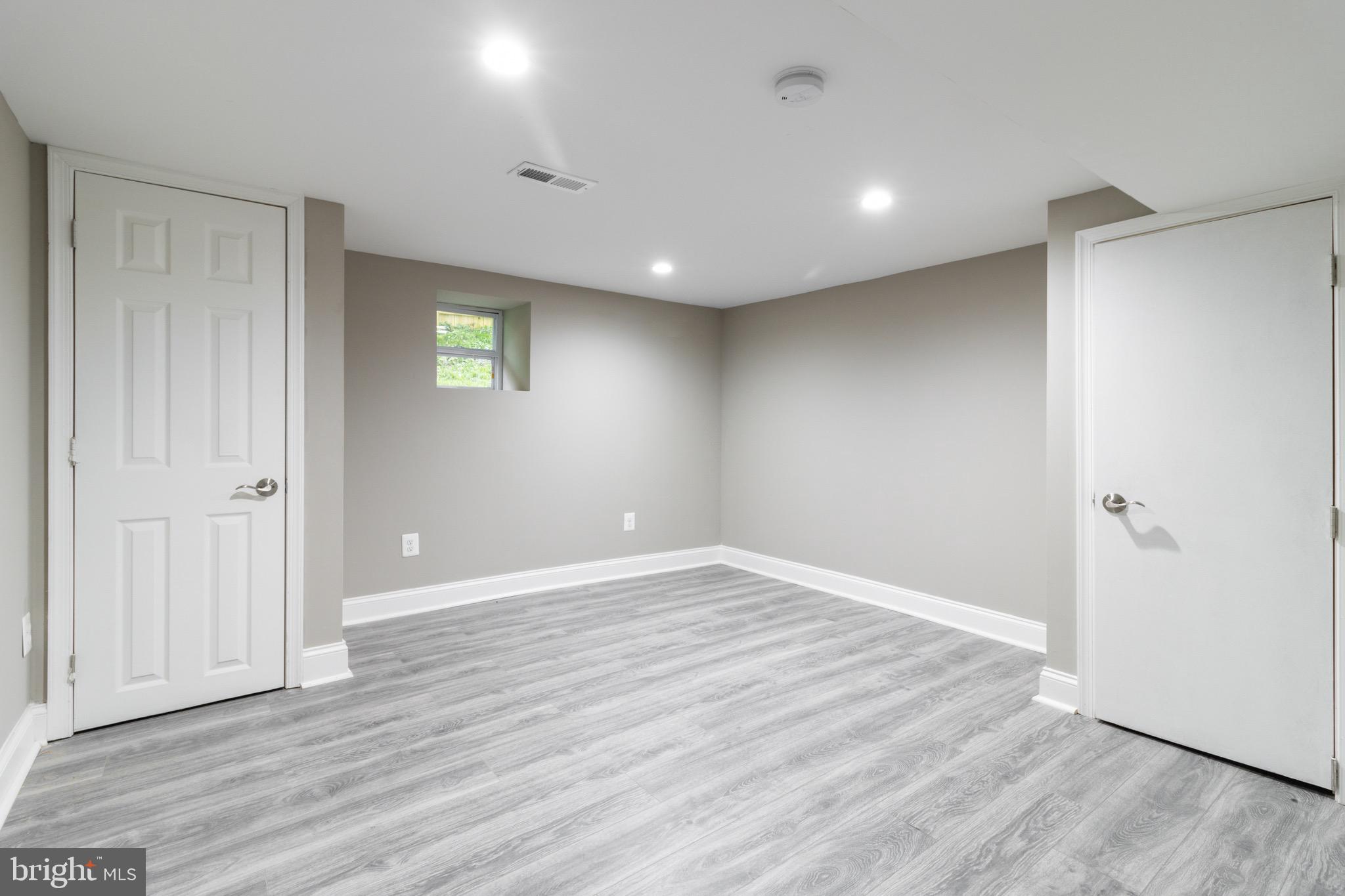 PEN LUCY - Residential