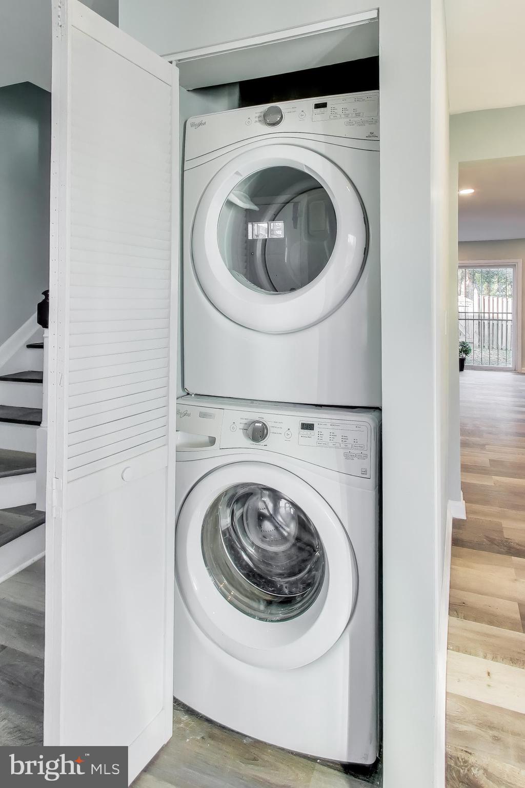 HILLCREST TOWNE - Residential