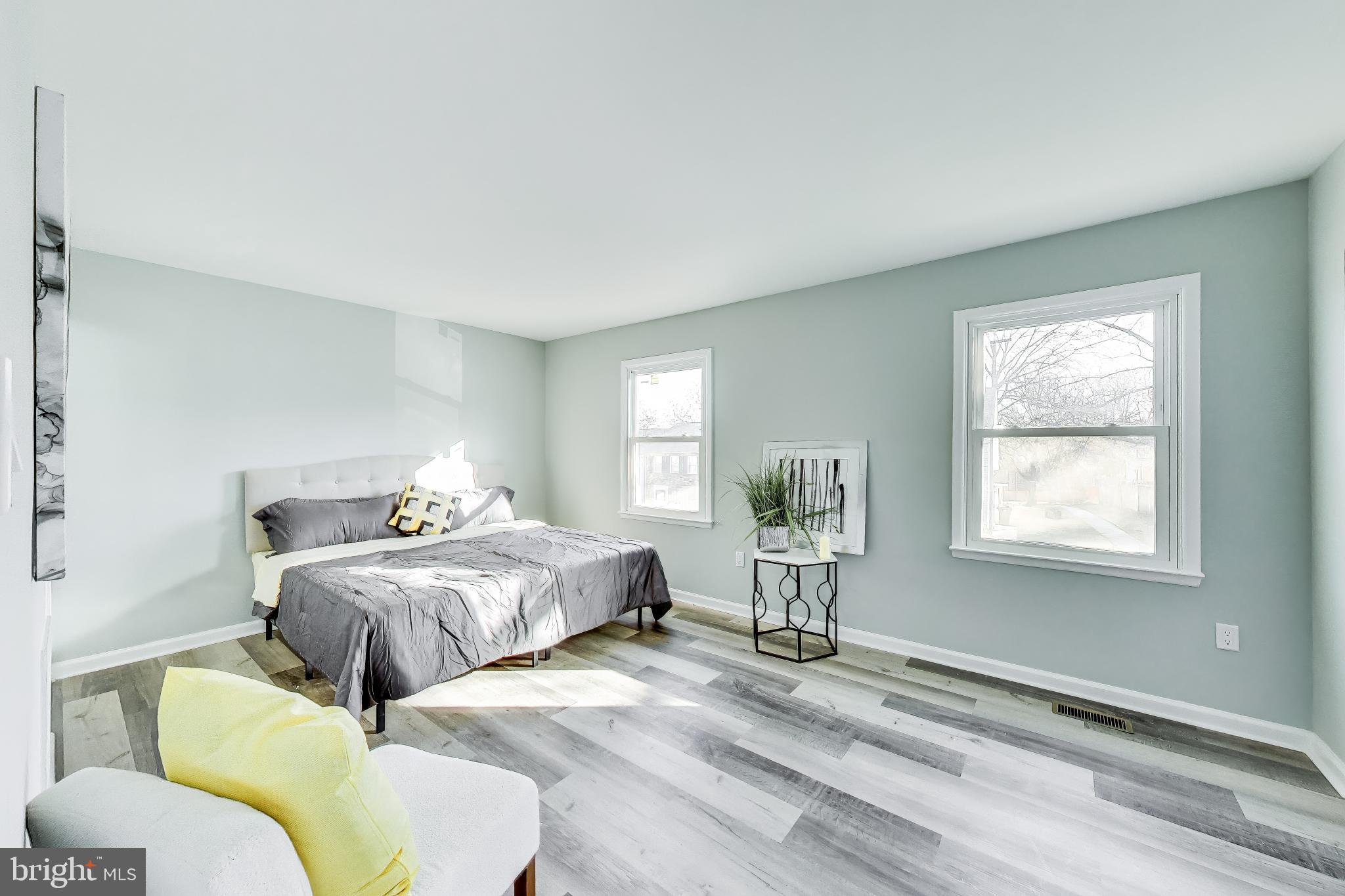 HILLCREST TOWNE - Residential