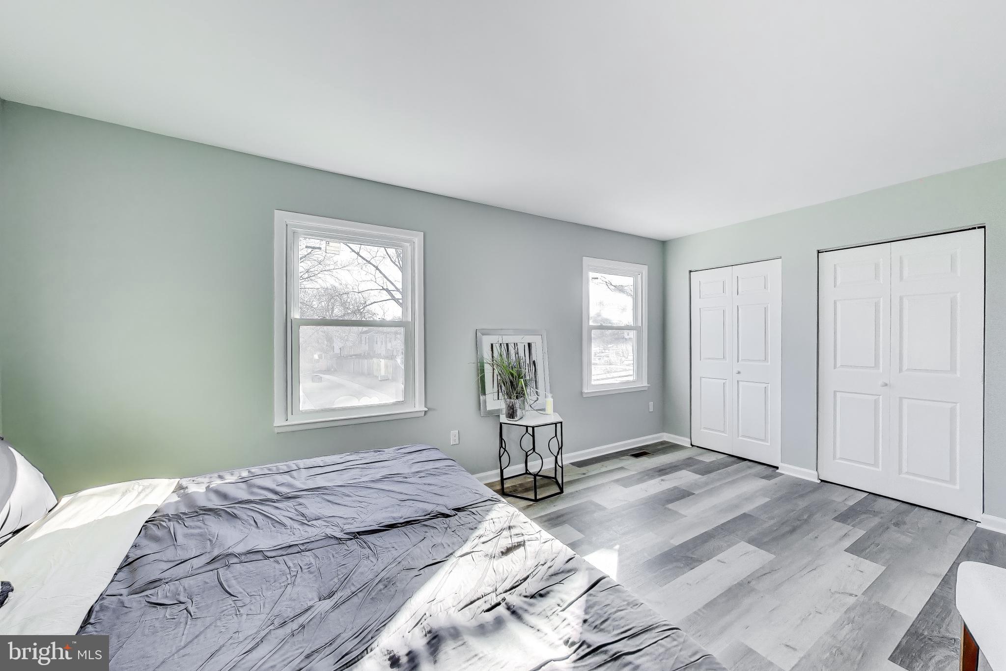 HILLCREST TOWNE - Residential