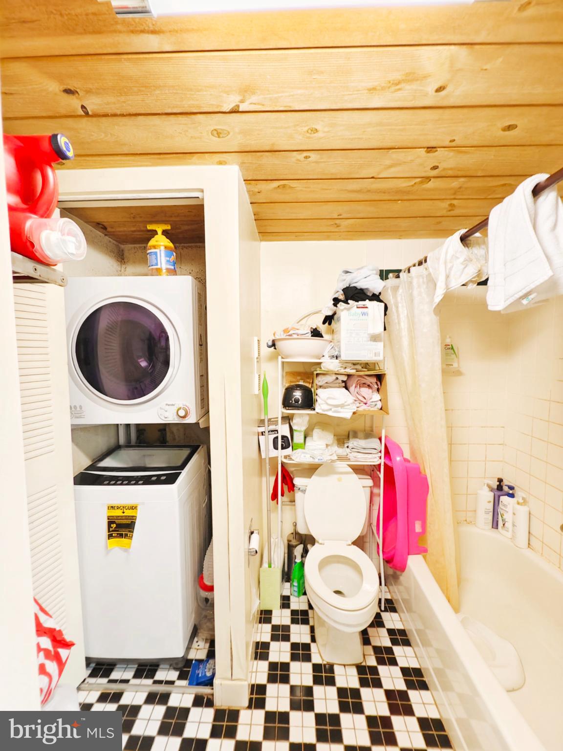 CHINATOWN - Residential