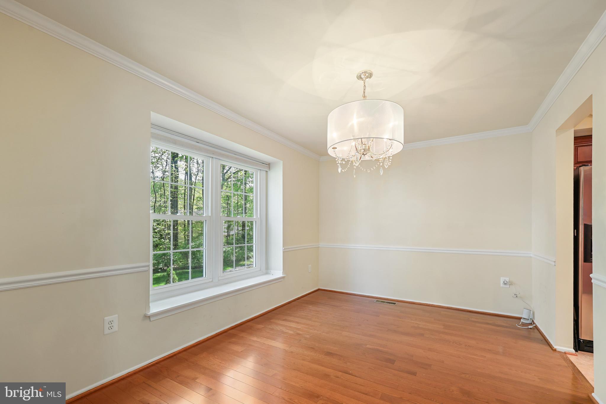 BURKE CENTRE - Residential