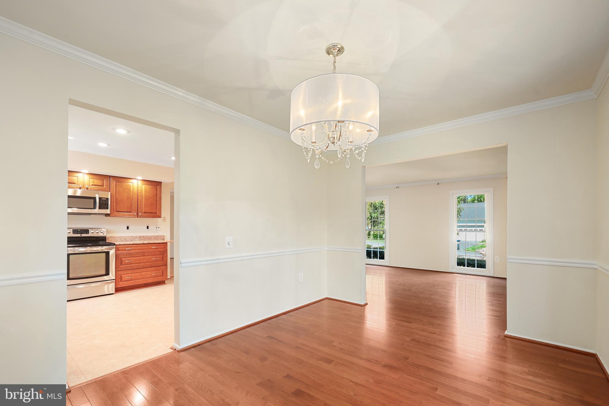 BURKE CENTRE - Residential