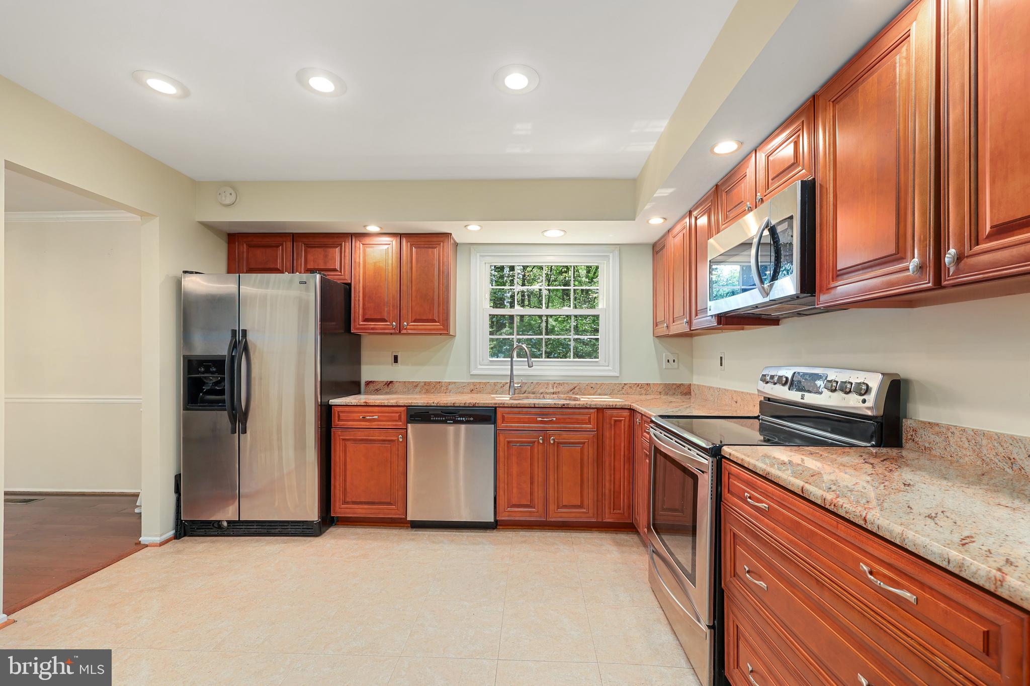 BURKE CENTRE - Residential