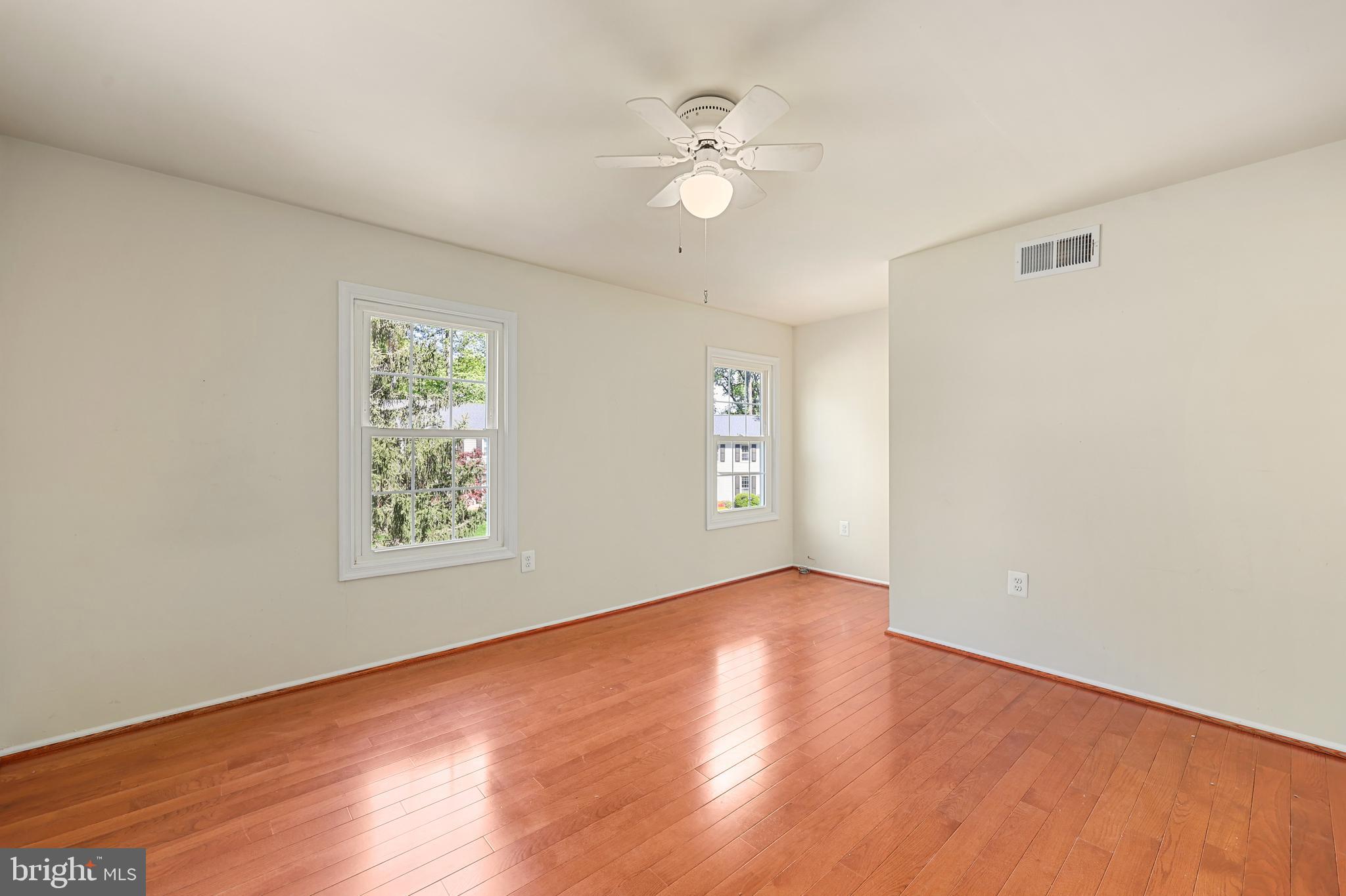 BURKE CENTRE - Residential