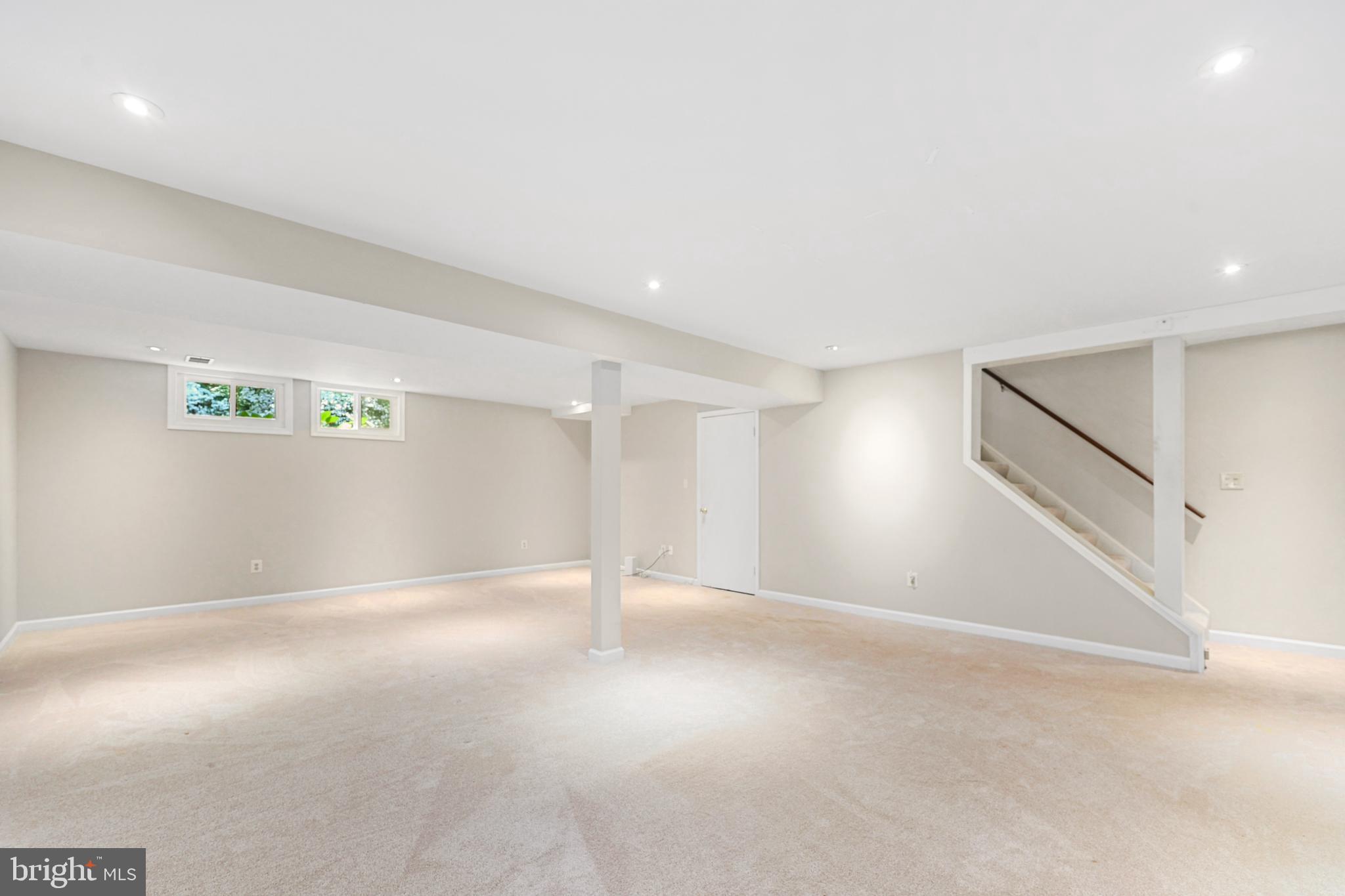 BURKE CENTRE - Residential