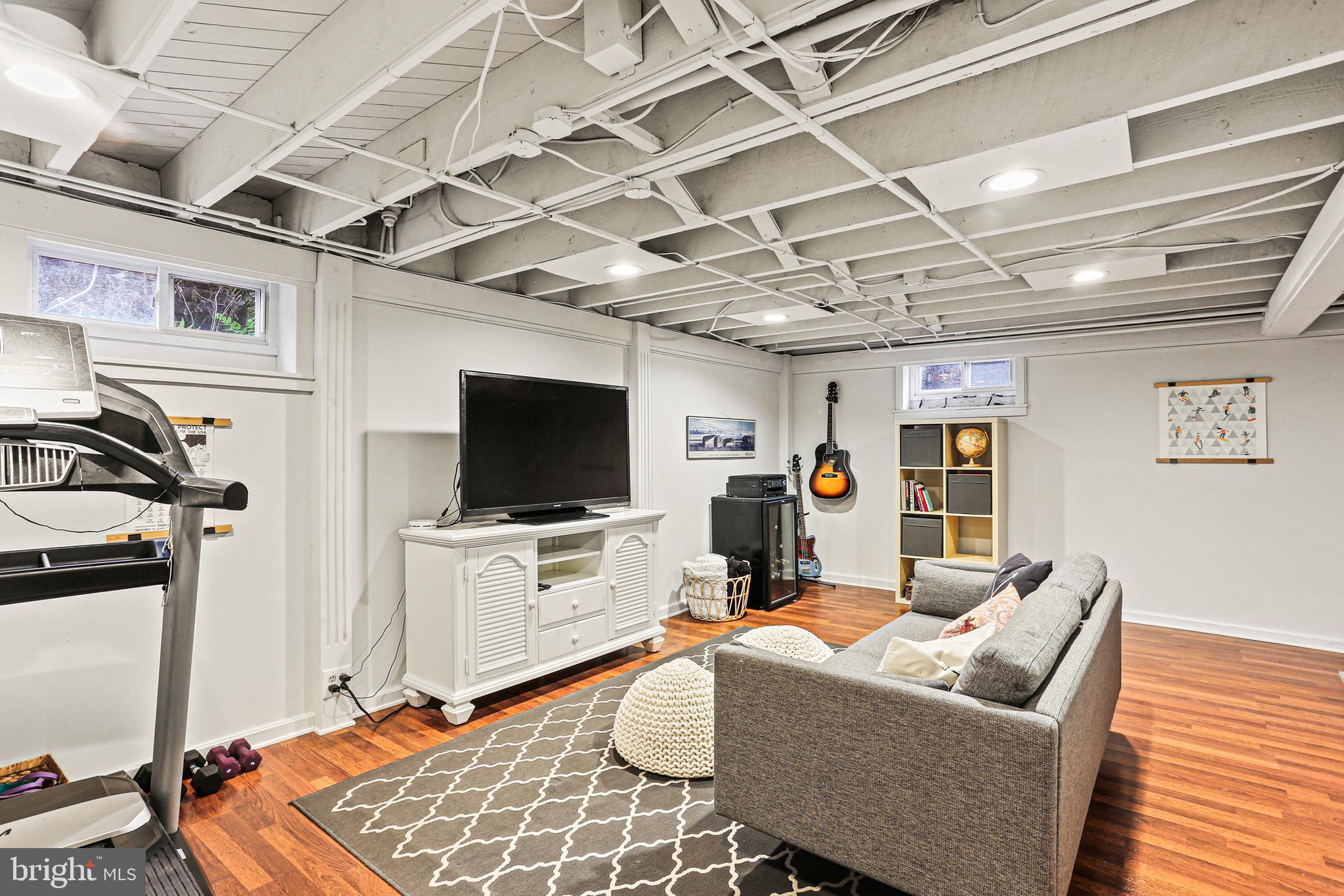 STONELEIGH - Residential