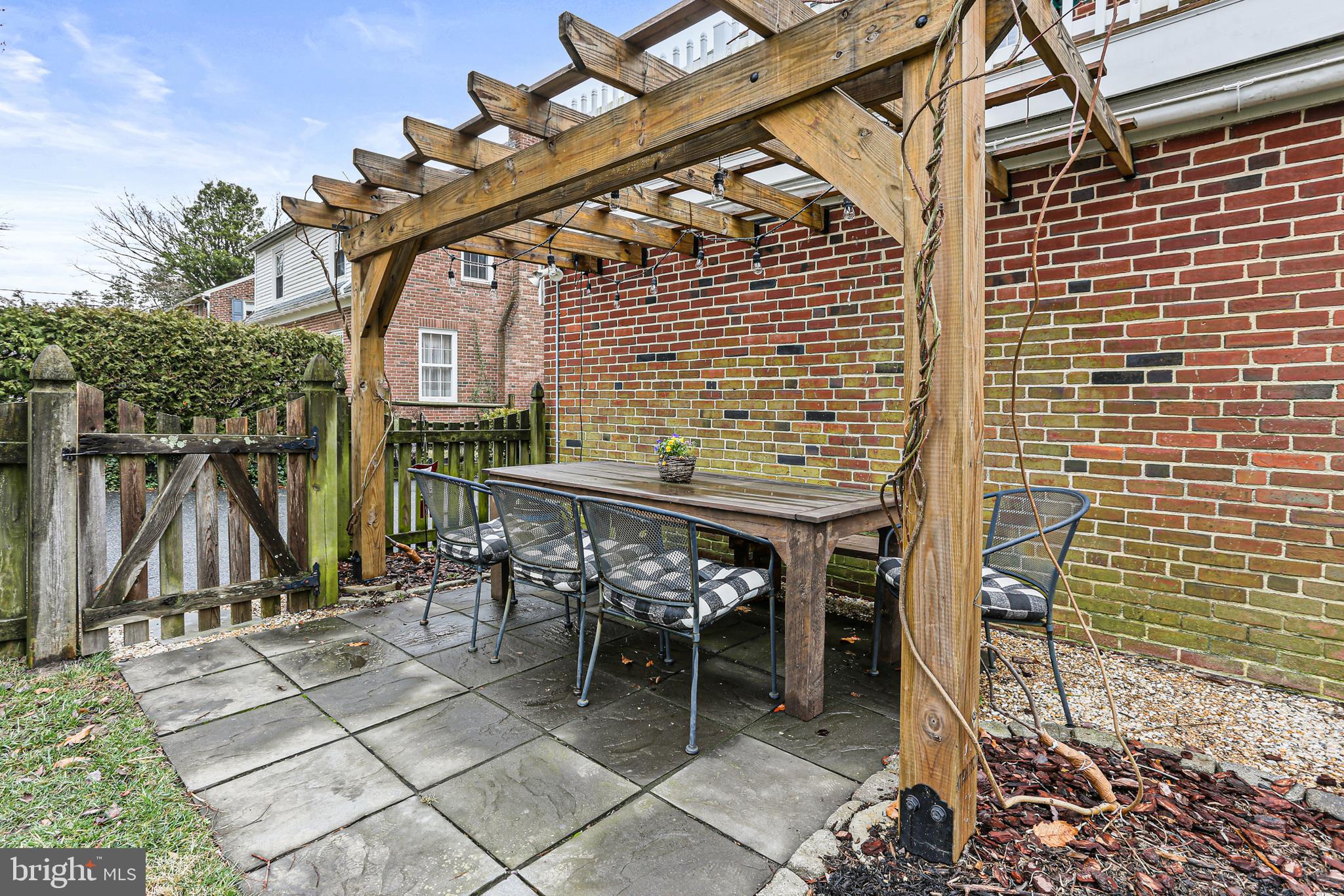 STONELEIGH - Residential