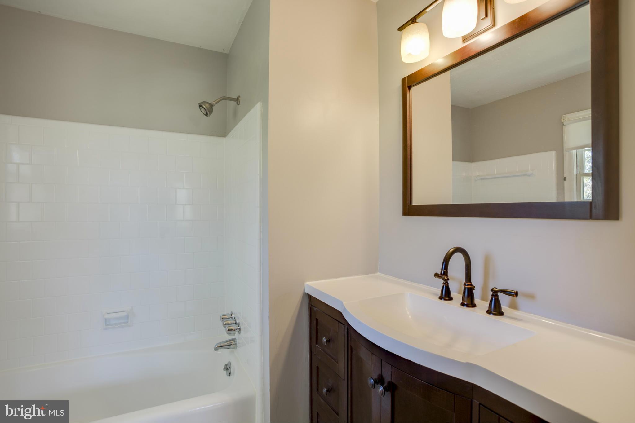 WARRENTON LAKES - Residential