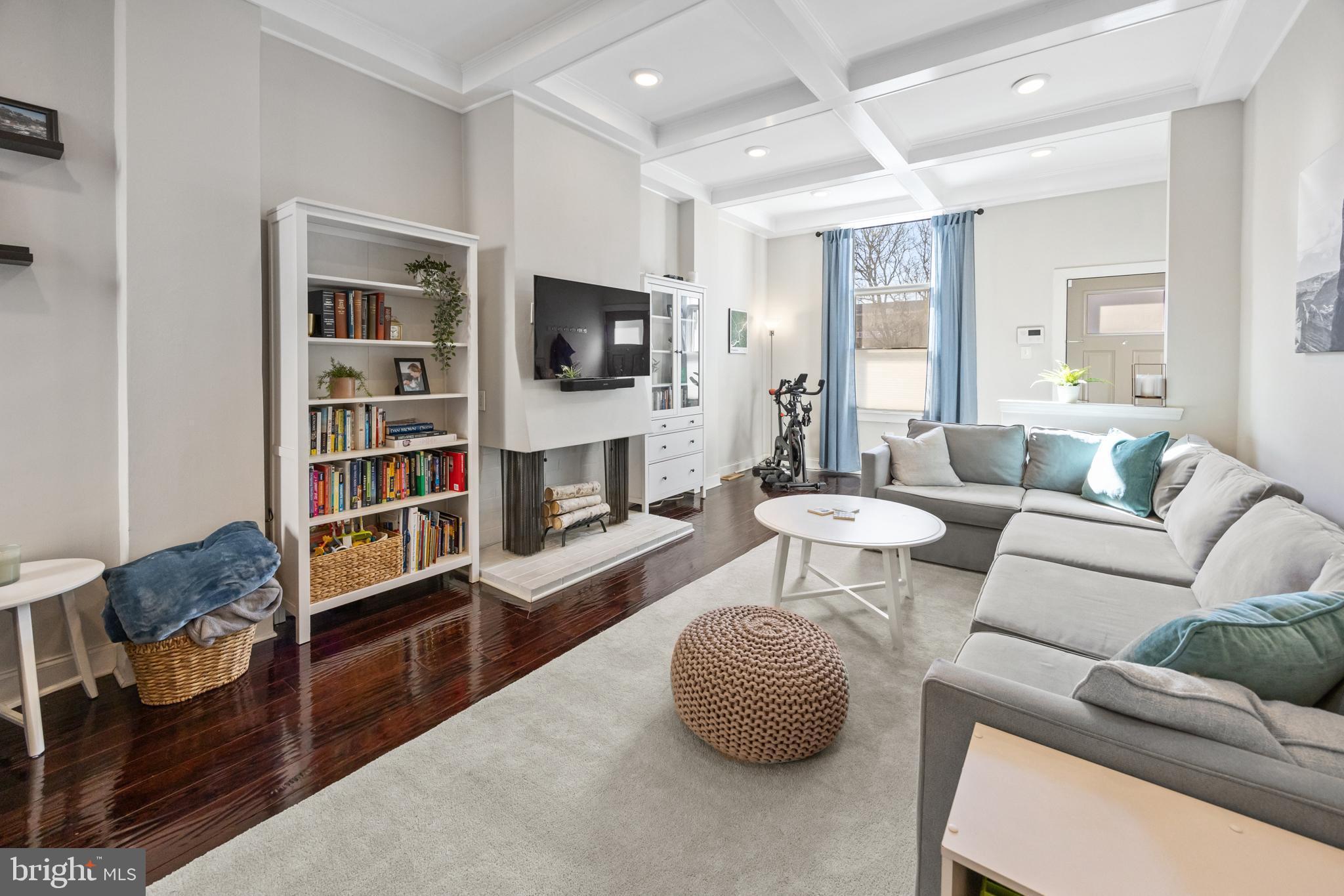 WASHINGTON SQ WEST - Residential