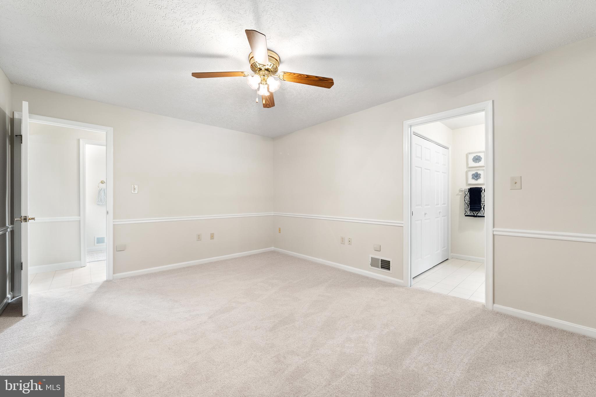 CAERNARVON WOODS - Residential