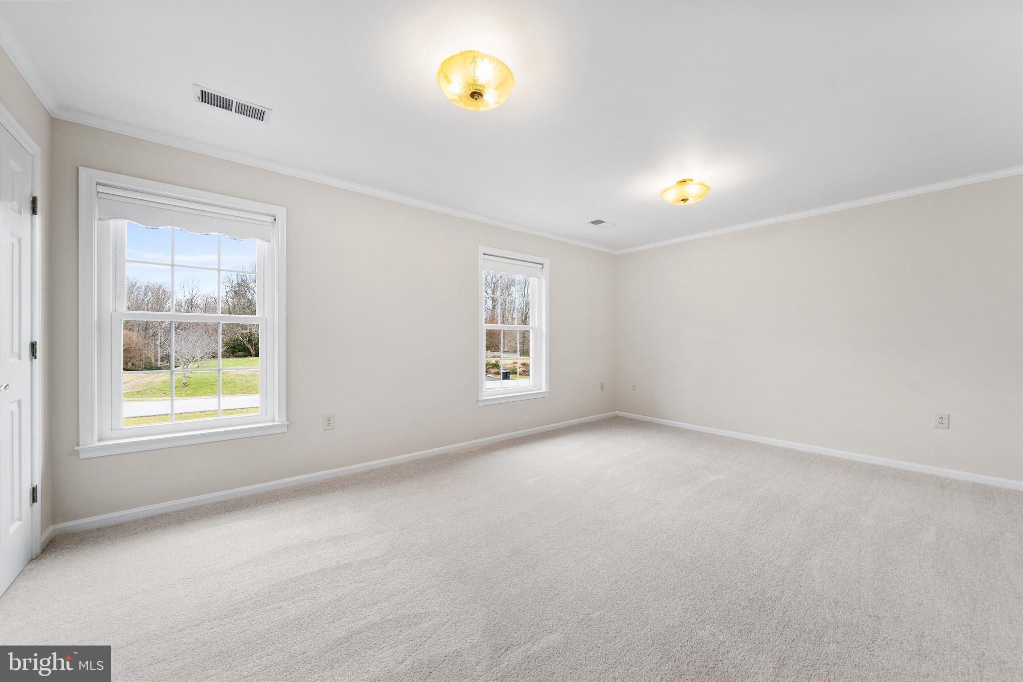 CAERNARVON WOODS - Residential