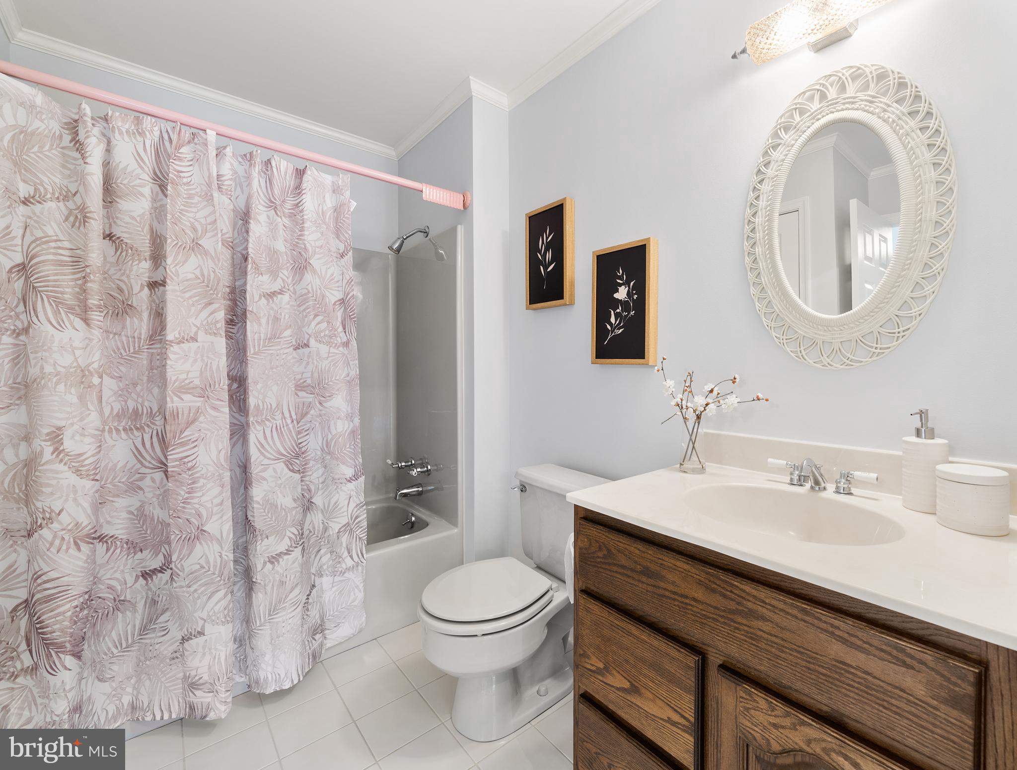 CAERNARVON WOODS - Residential