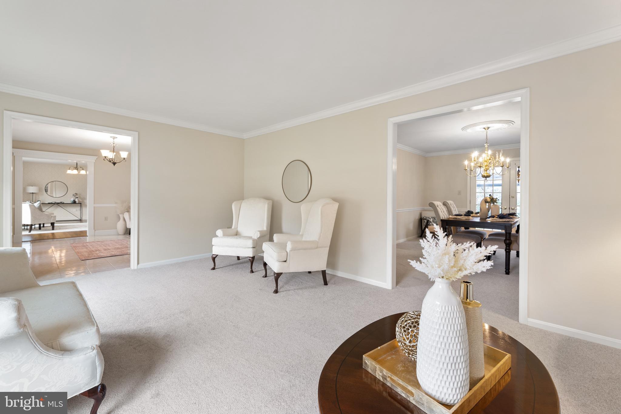 CAERNARVON WOODS - Residential