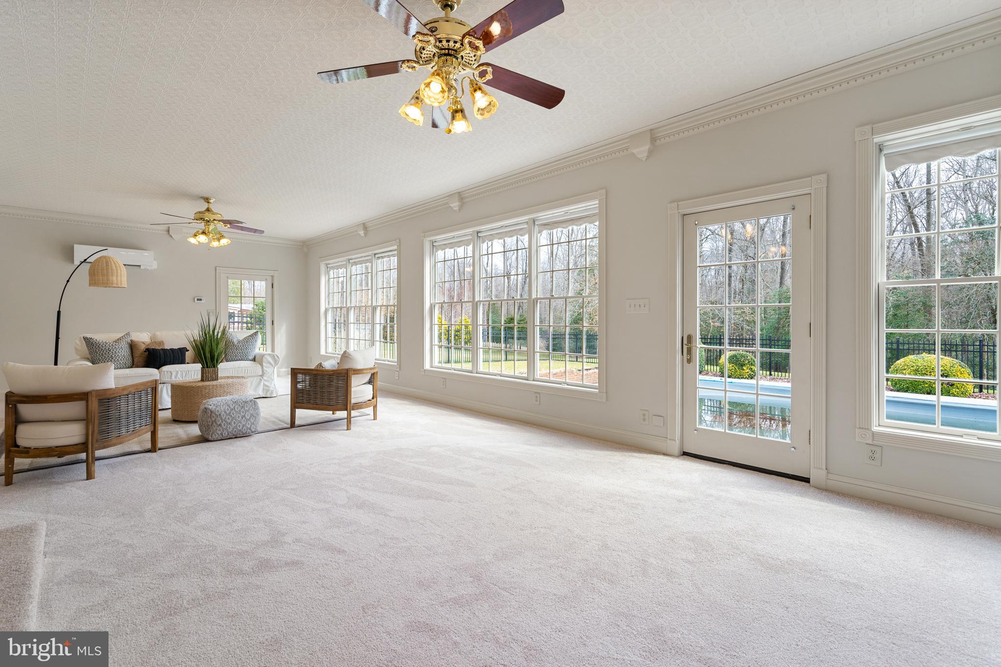 CAERNARVON WOODS - Residential