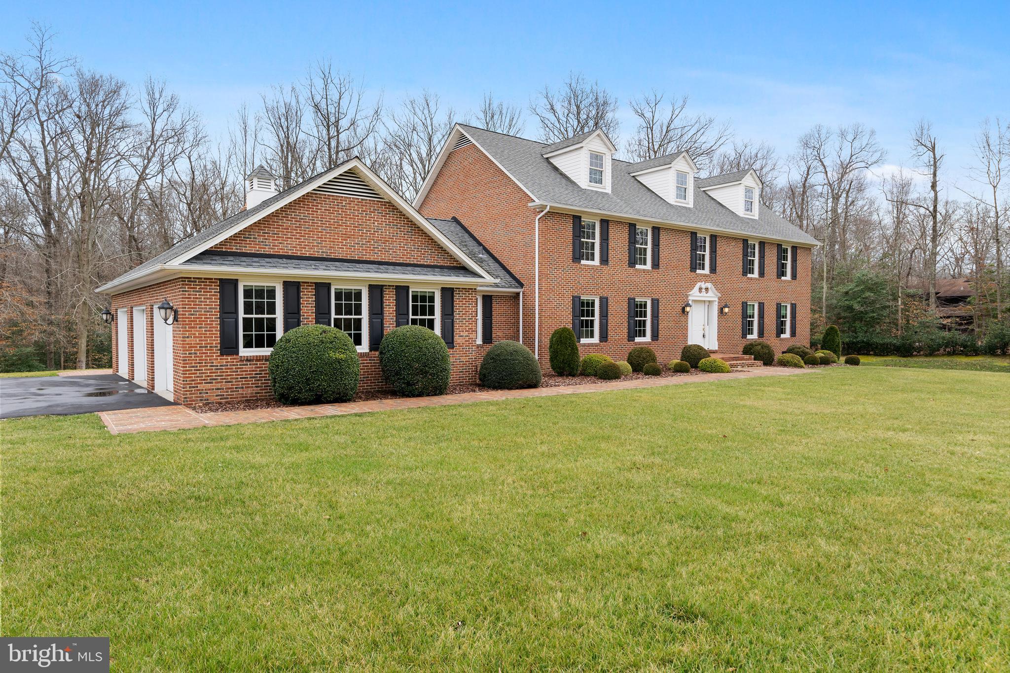 CAERNARVON WOODS - Residential