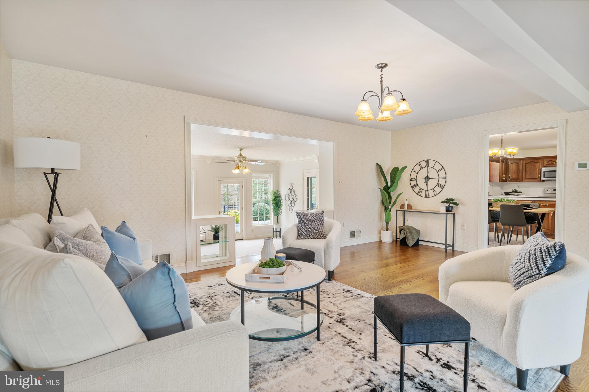 CAERNARVON WOODS - Residential