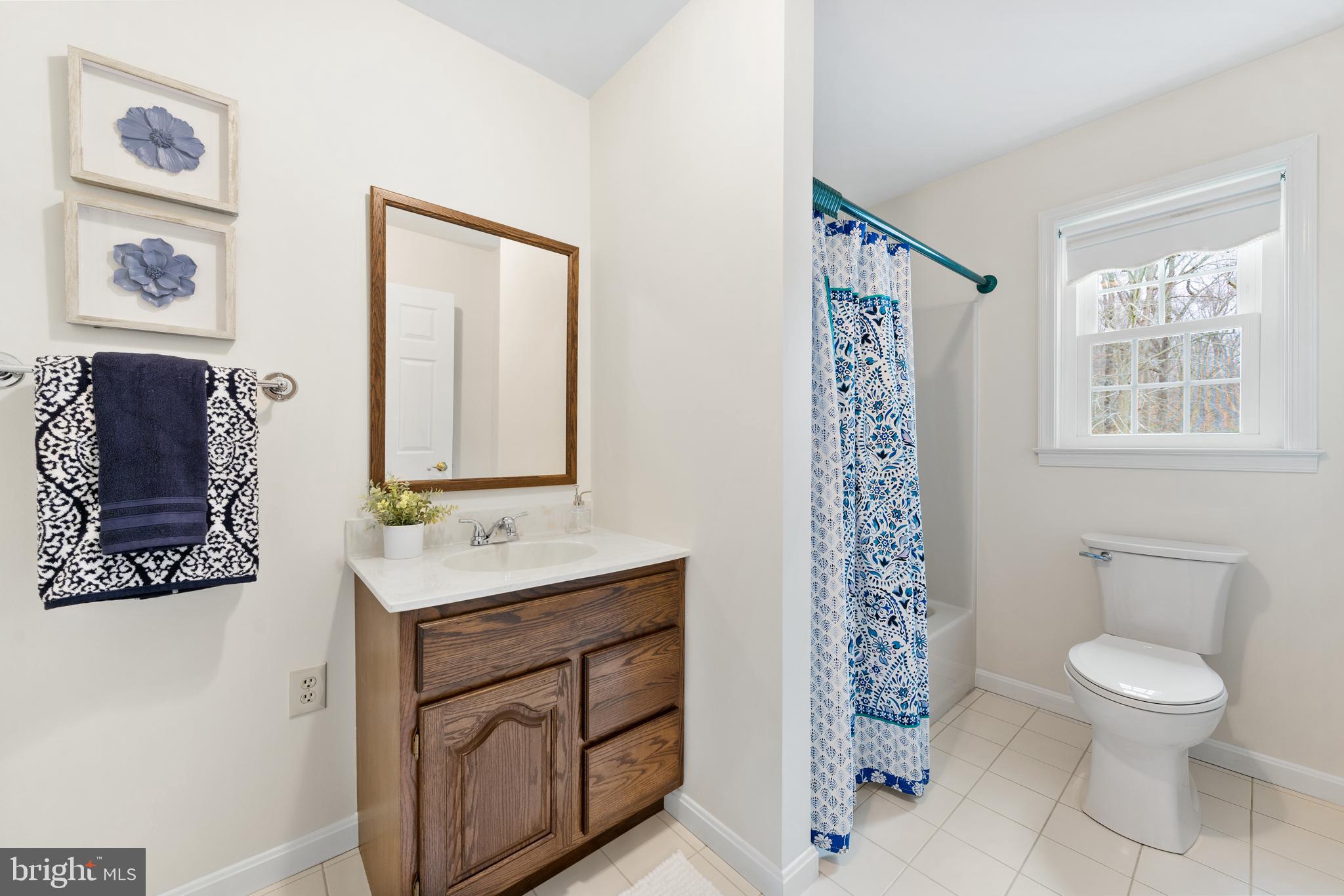 CAERNARVON WOODS - Residential