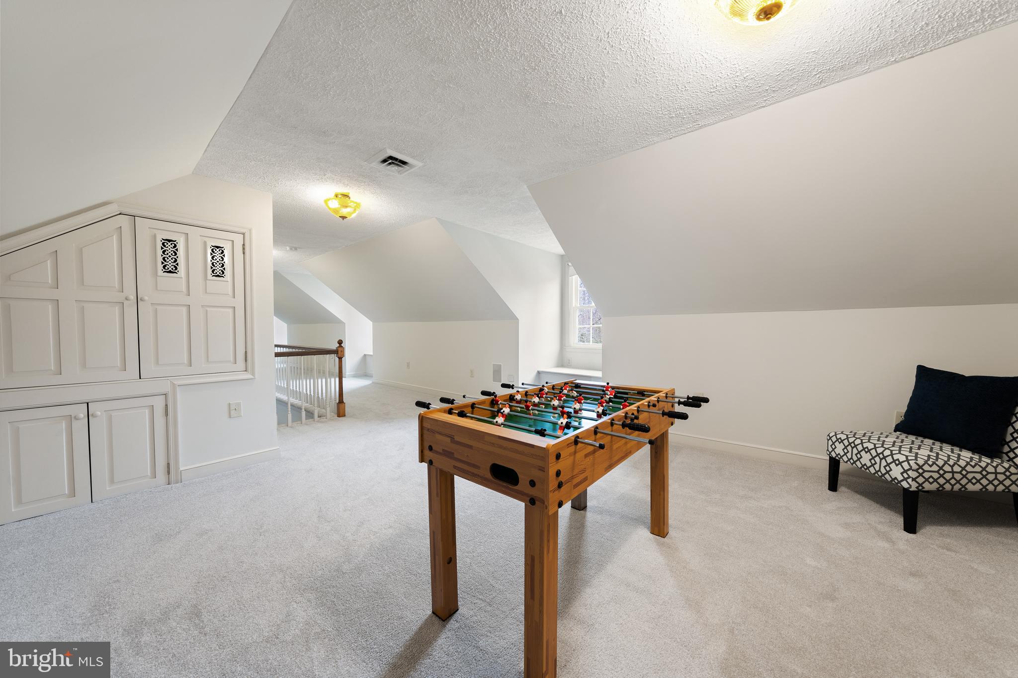 CAERNARVON WOODS - Residential