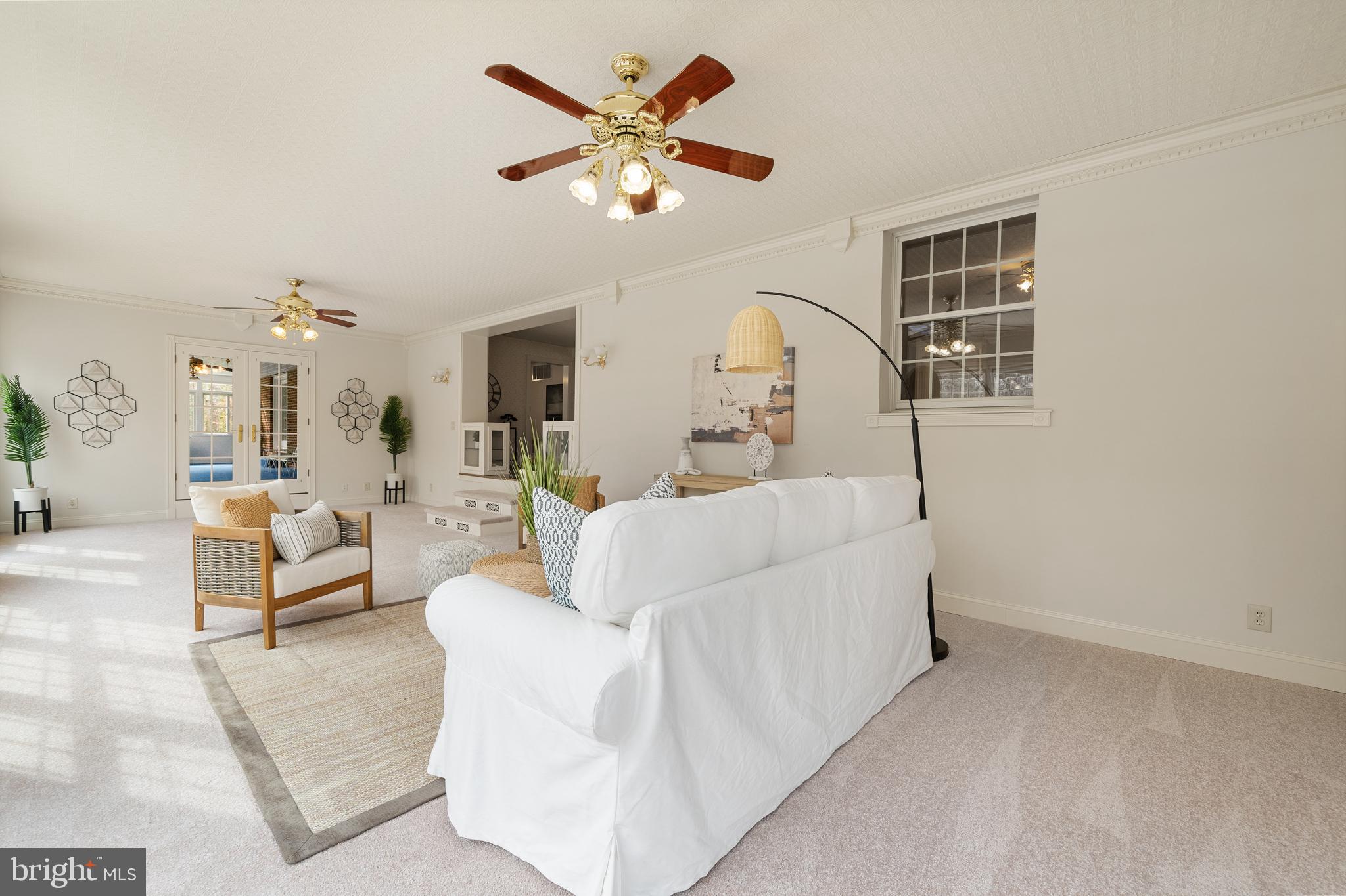 CAERNARVON WOODS - Residential