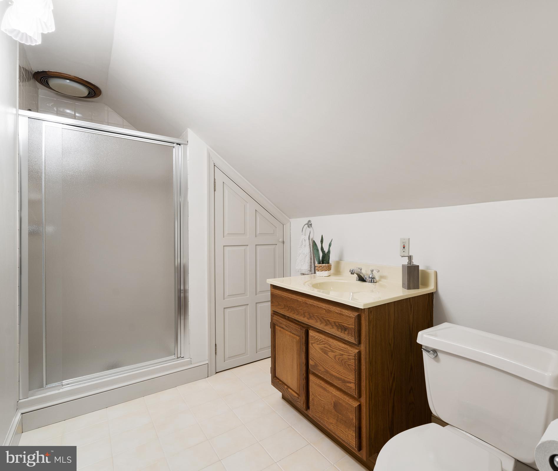 CAERNARVON WOODS - Residential