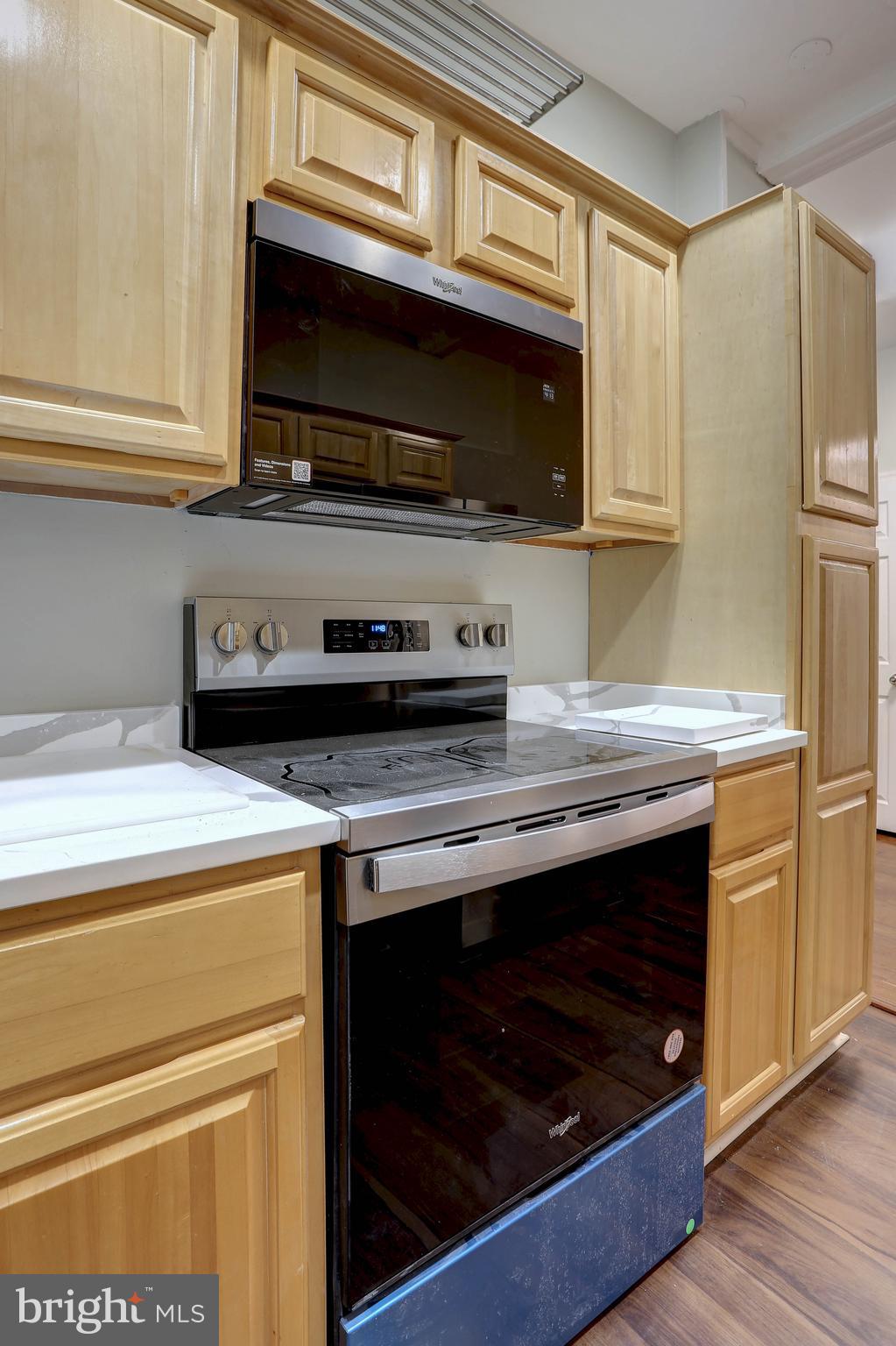 BARCLAY - Residential